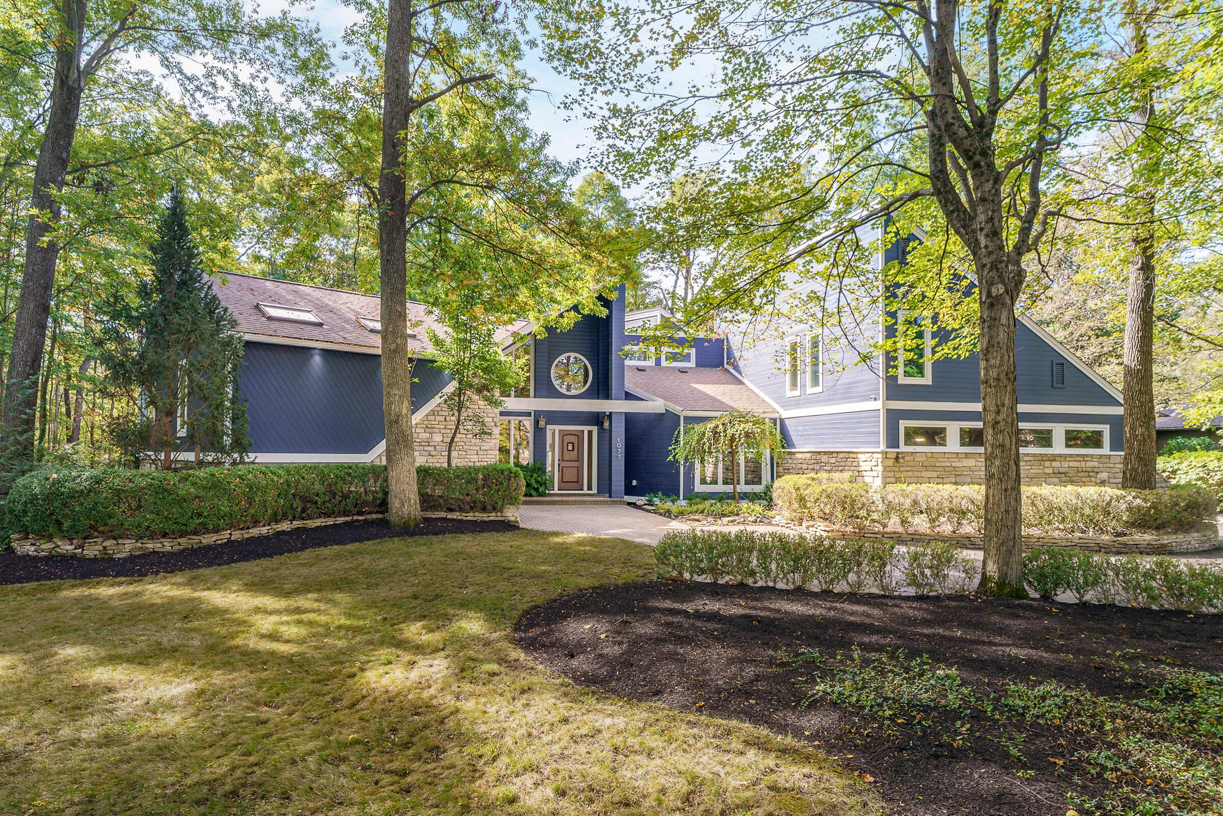 1037 Ravine Ridge Drive, Columbus