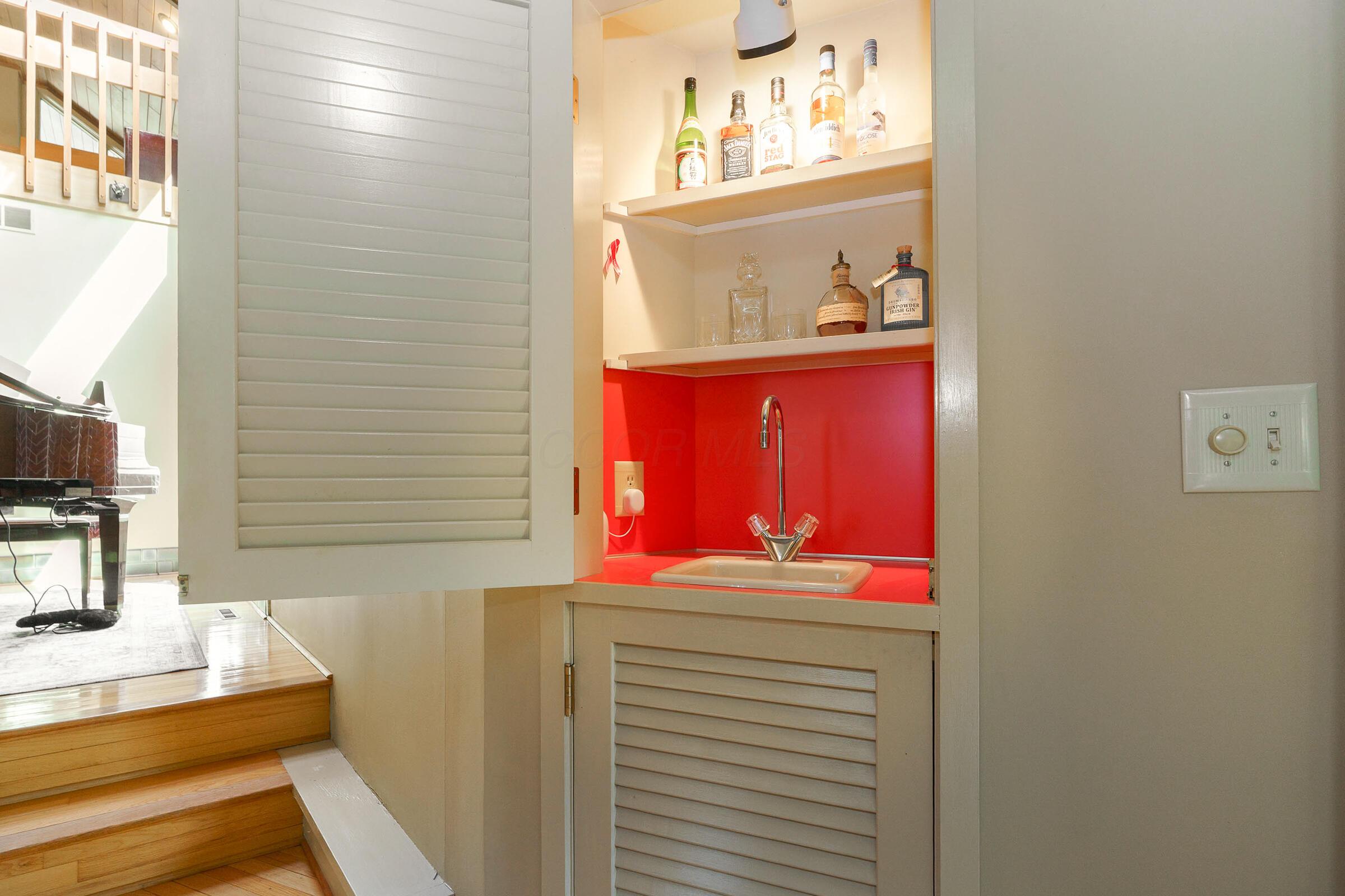 1037 Ravine Ridge Drive, Columbus