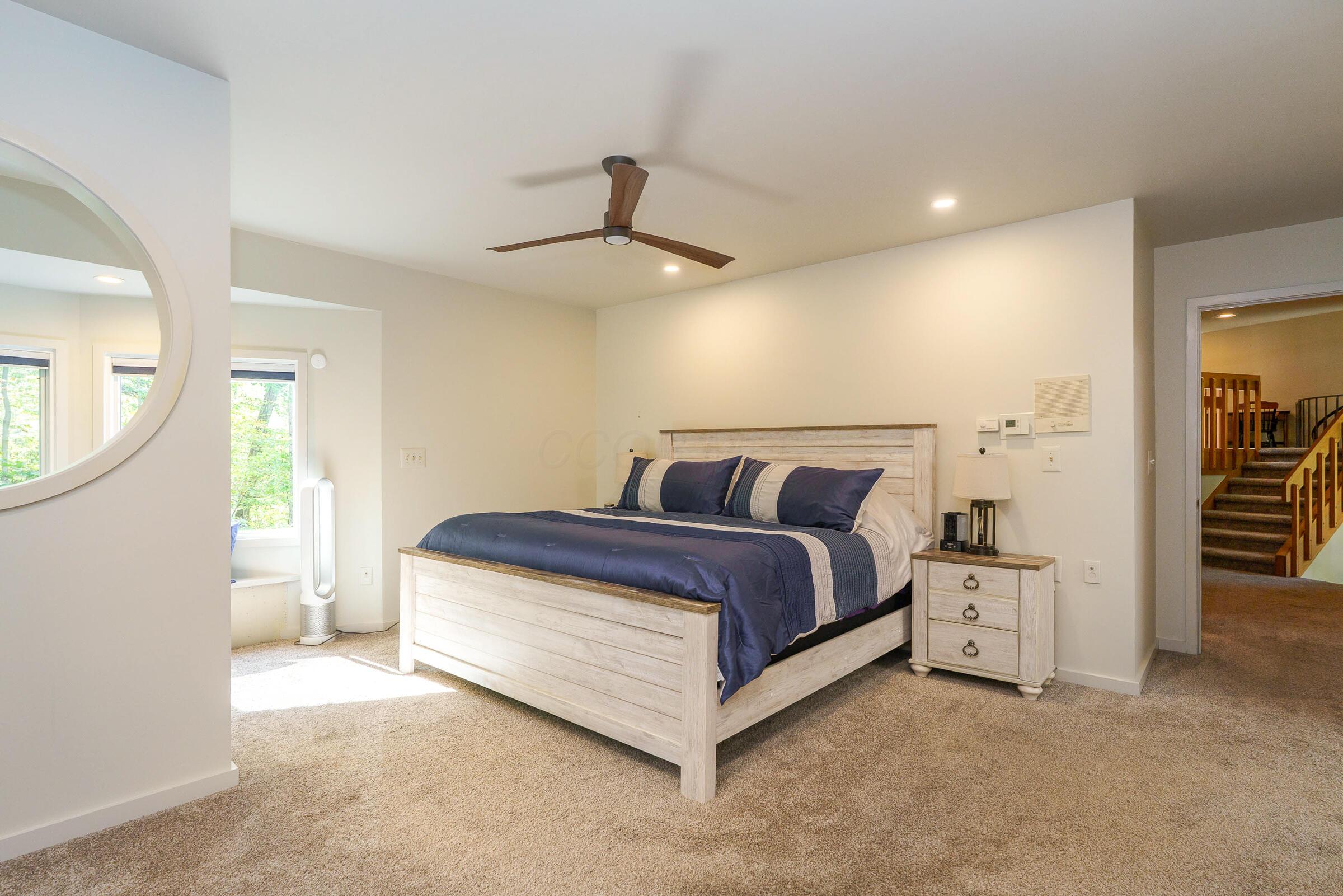 1037 Ravine Ridge Drive, Columbus