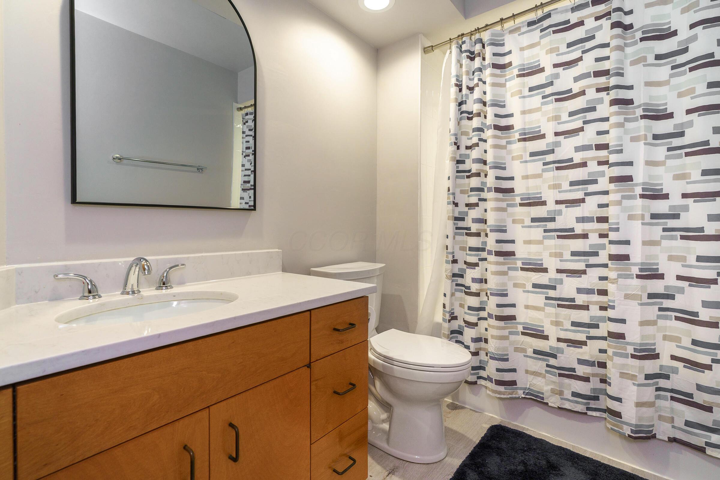 1037 Ravine Ridge Drive, Columbus