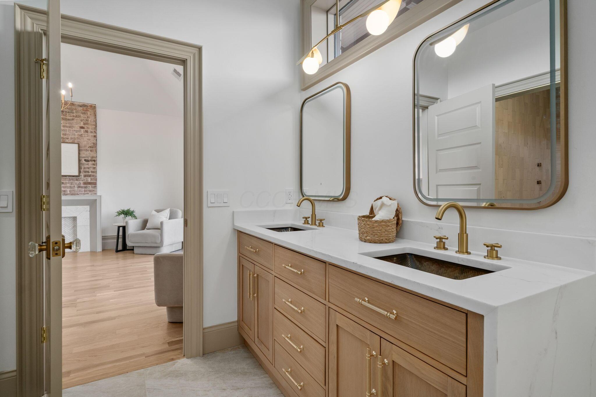 34 Woodland Avenue, Columbus