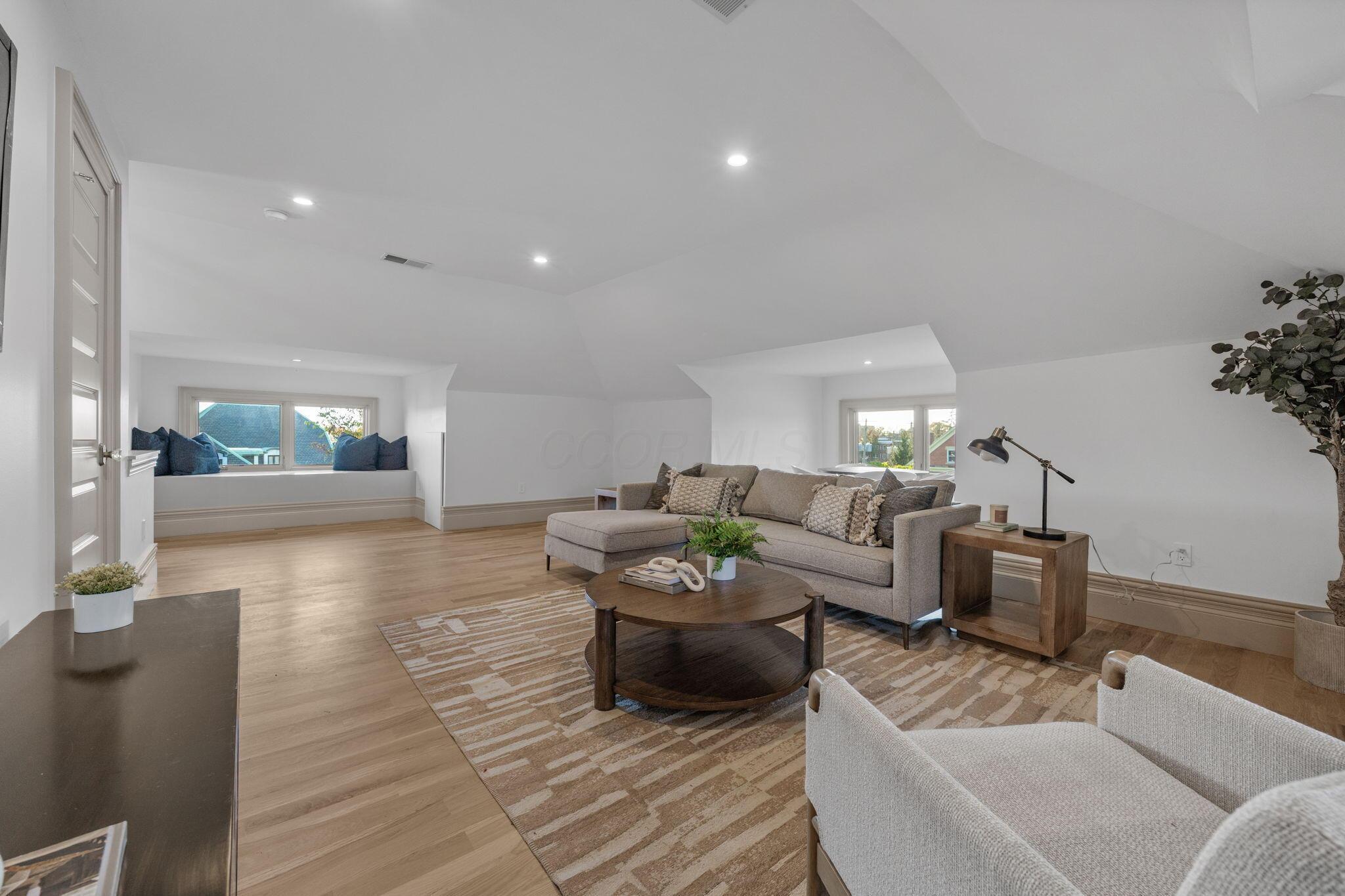 34 Woodland Avenue, Columbus