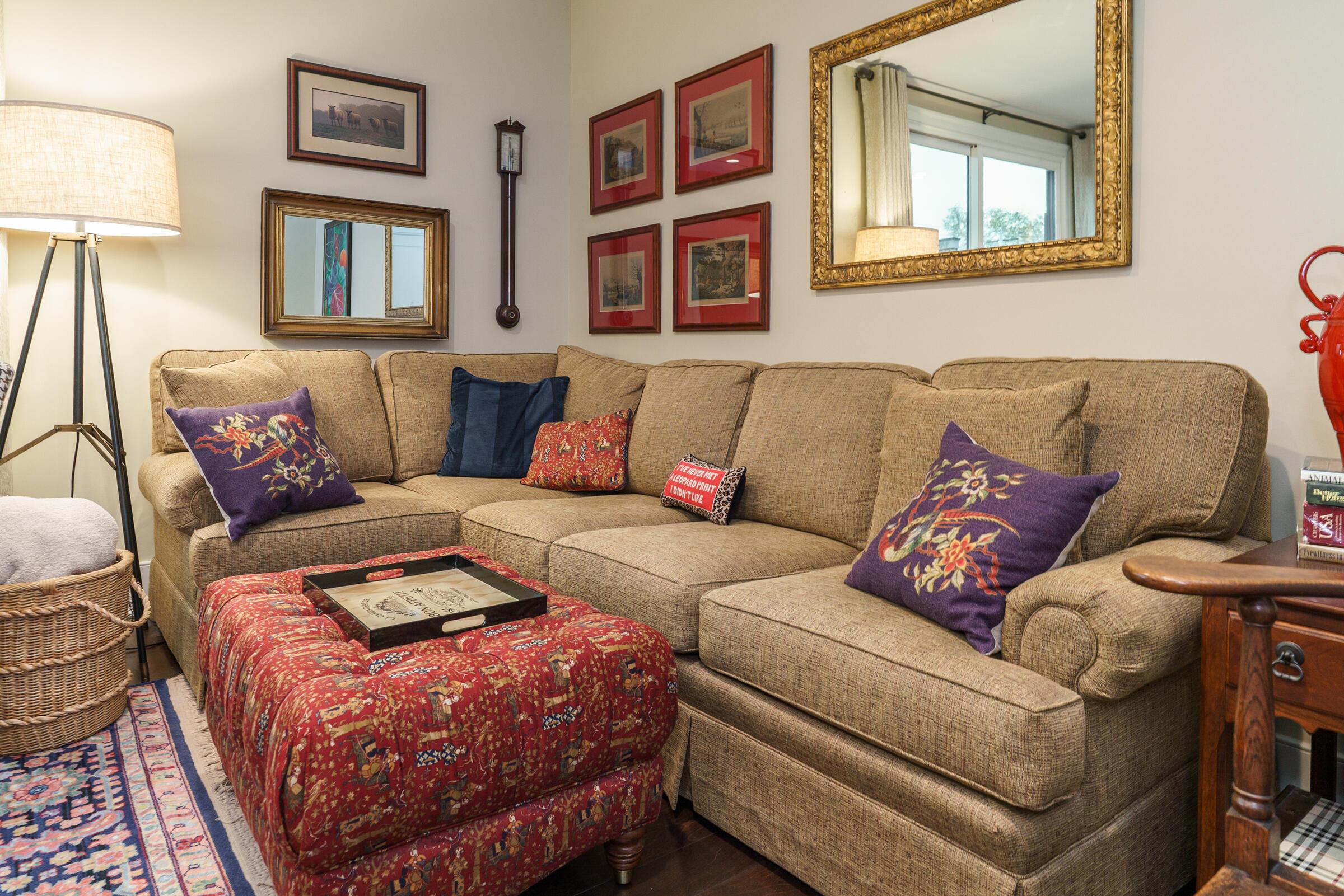 639 S Grant Avenue, 16 16