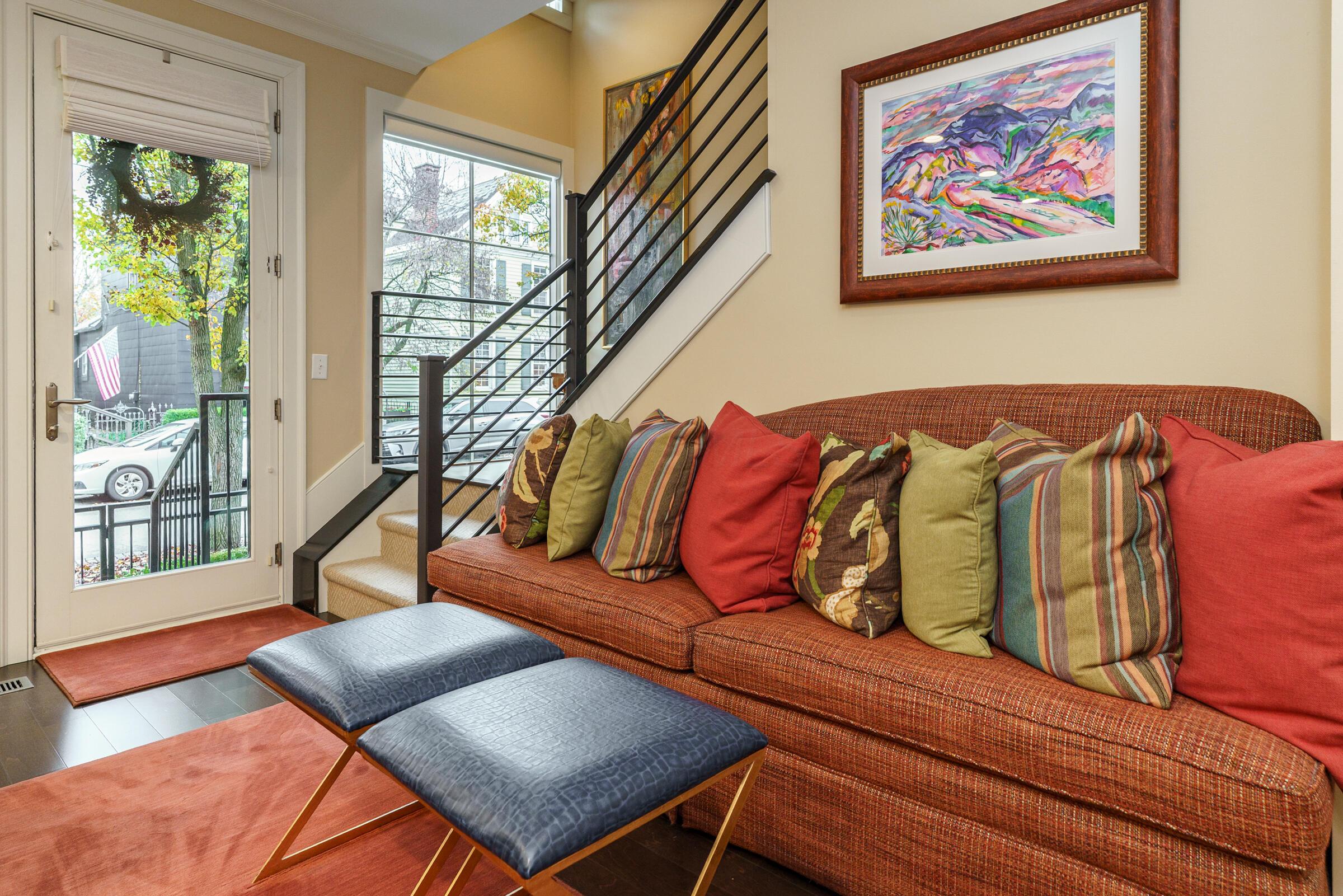 639 S Grant Avenue, 16 16