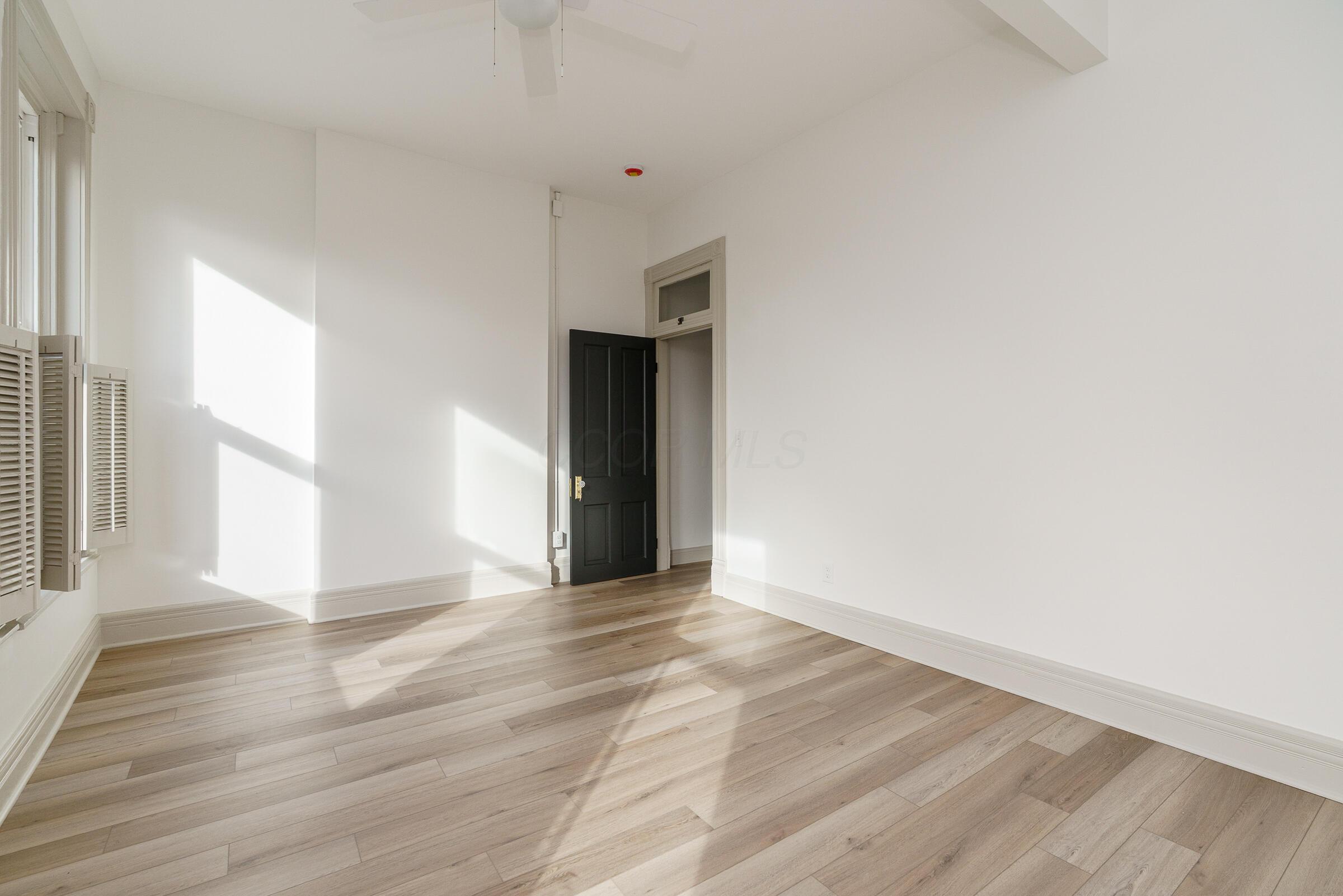 828 City Park Avenue