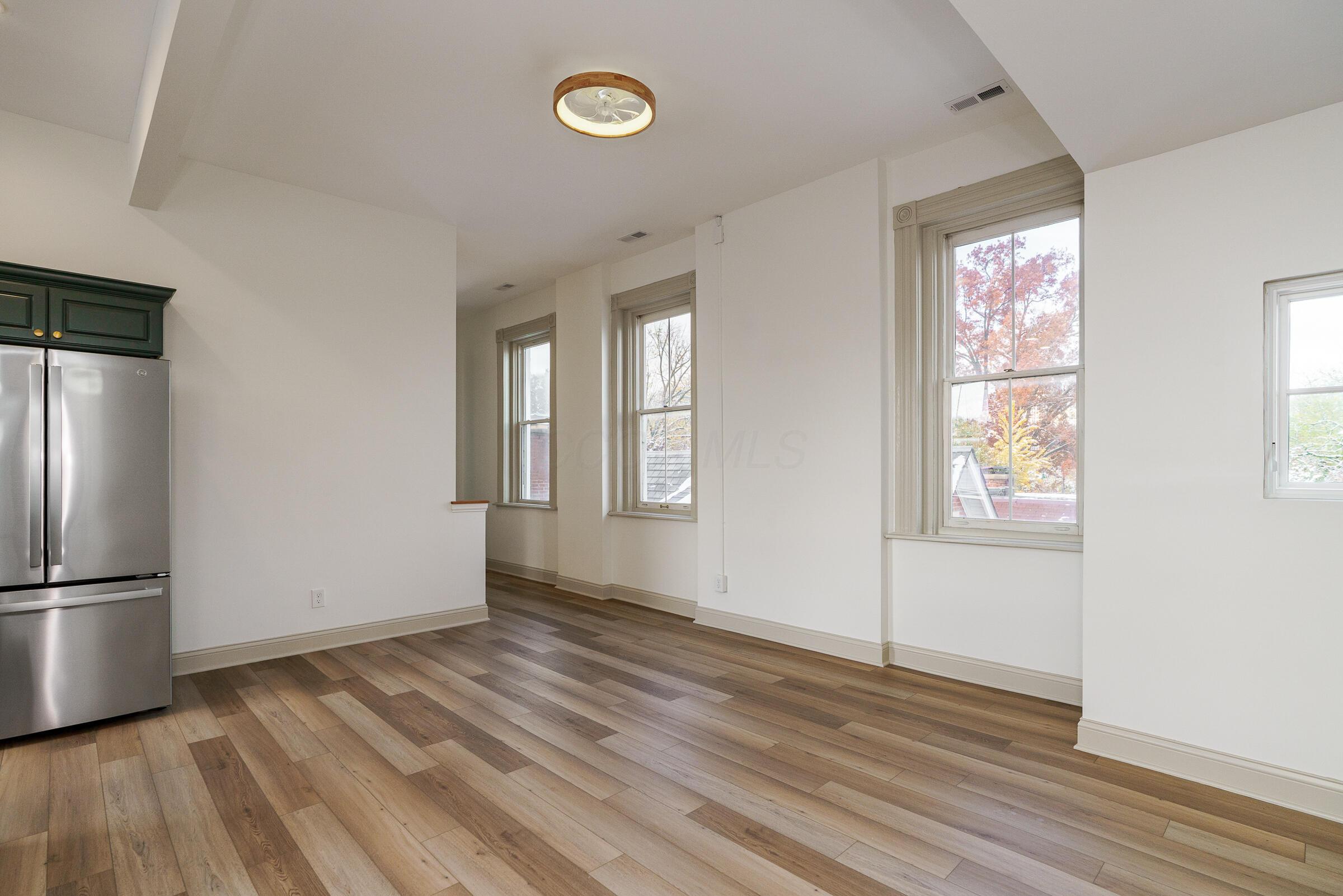 828 City Park Avenue