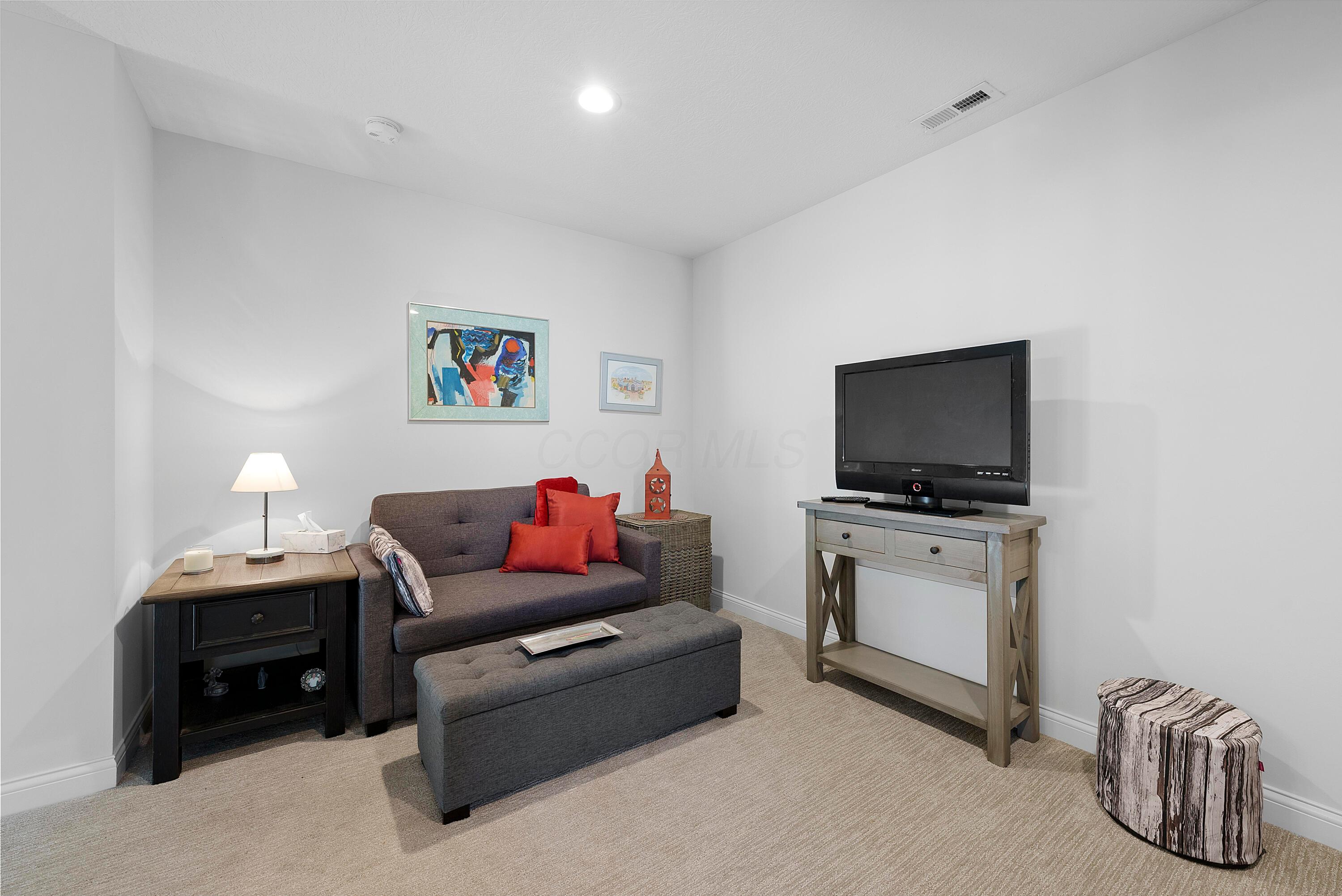 5502 Colling Drive, 19