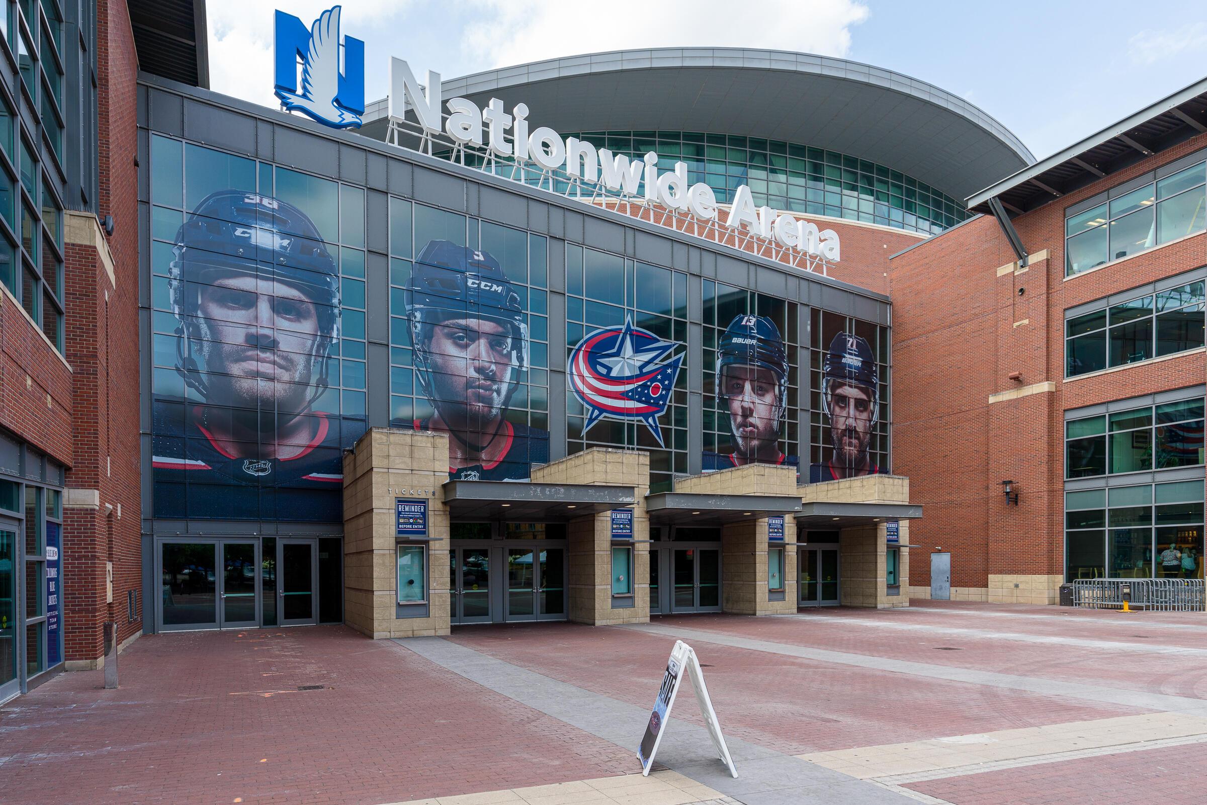 225 N 4th Street, 301