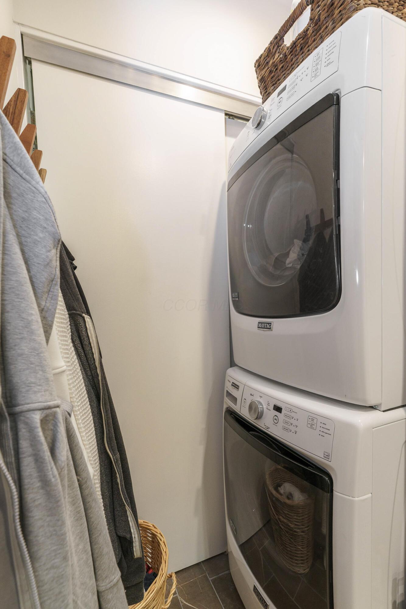 225 N 4th Street, 301