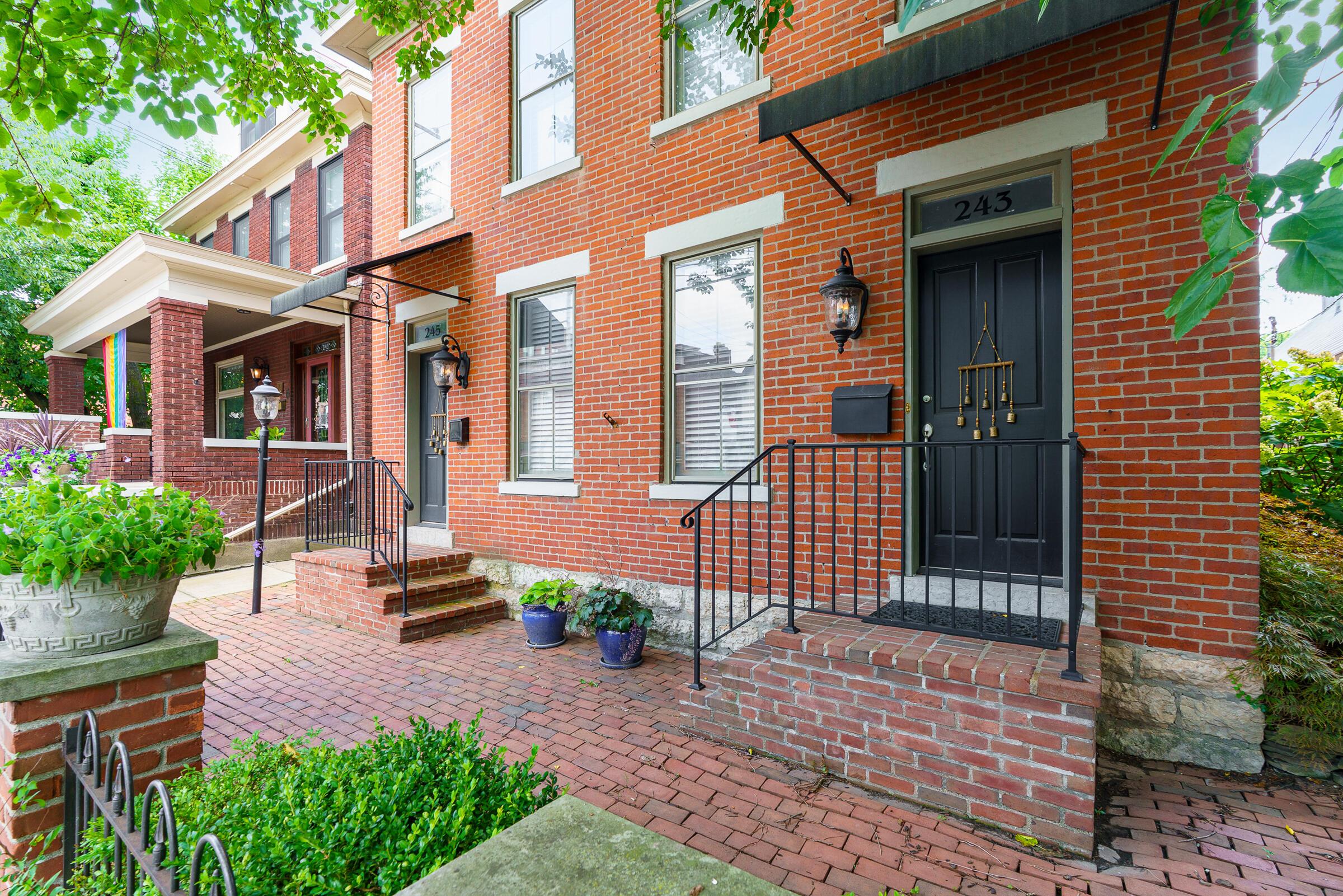 243 E Whittier Street