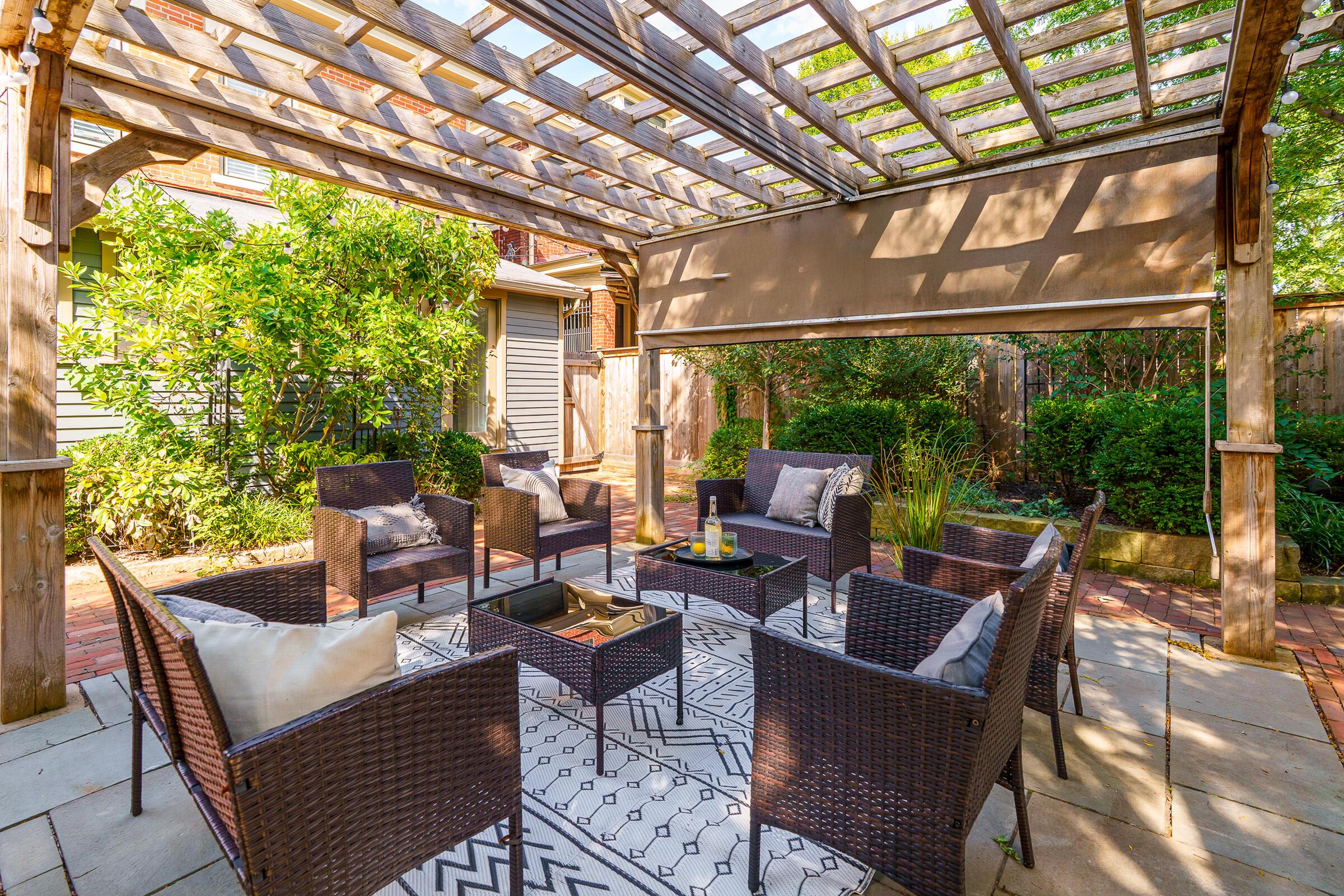 243 E Whittier Street