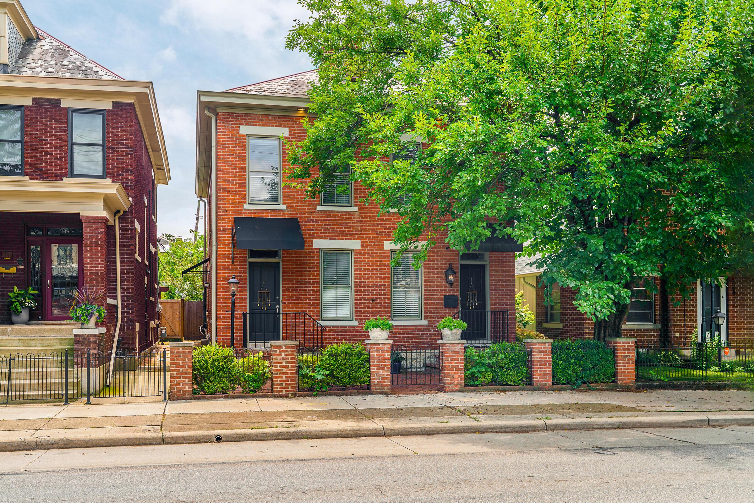 243 E Whittier Street