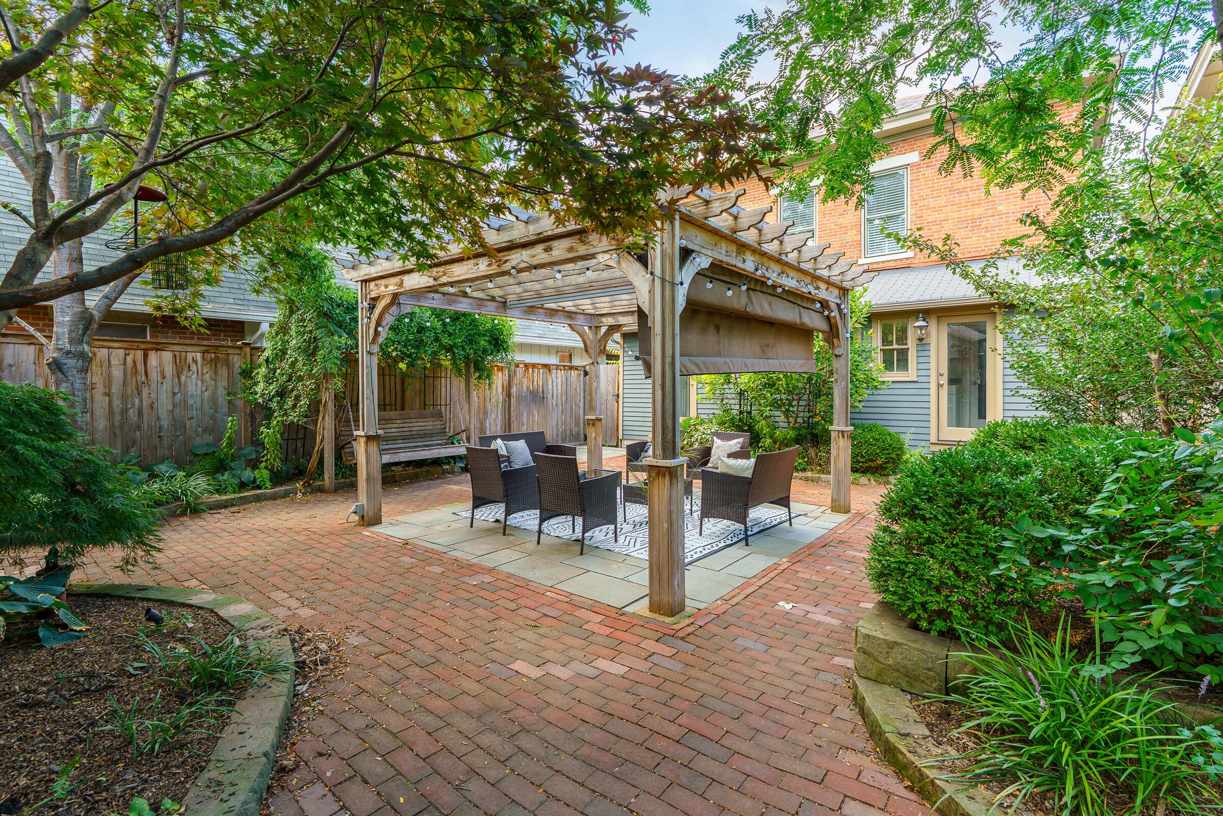 243 E Whittier Street