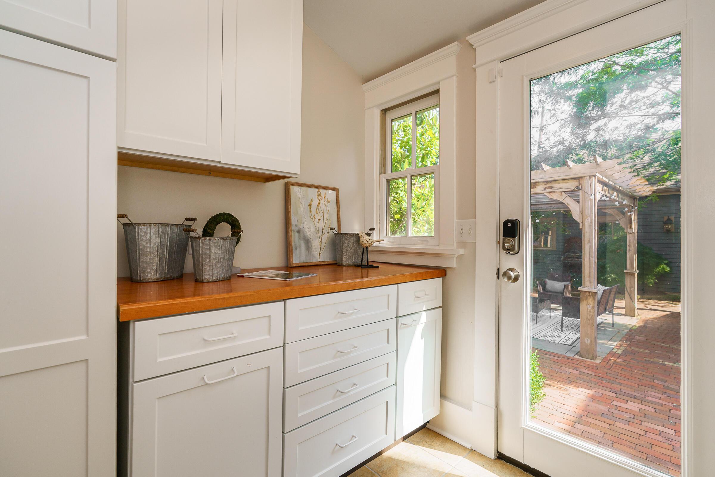 243 E Whittier Street