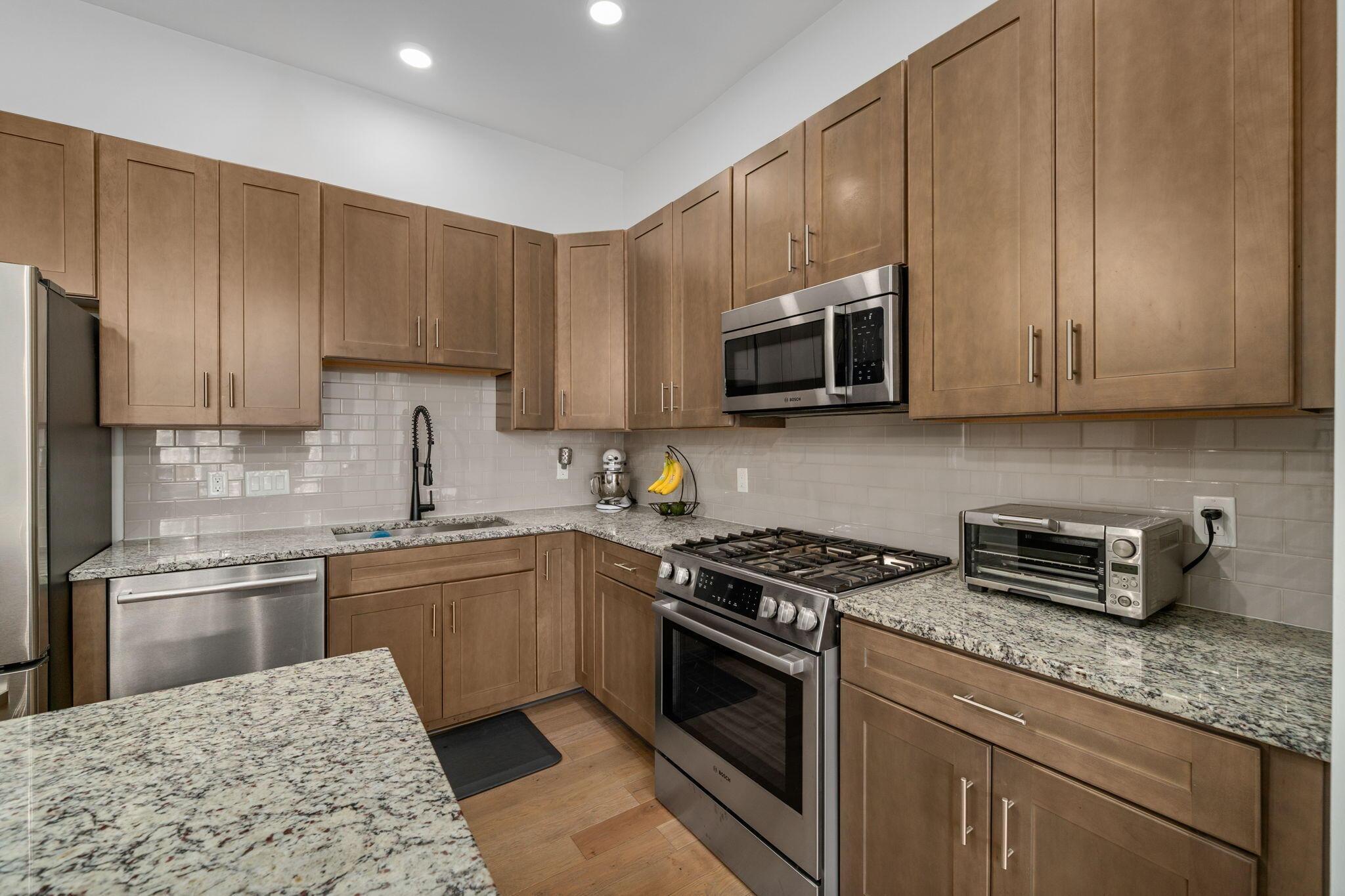 828 Bobcat Avenue, 203