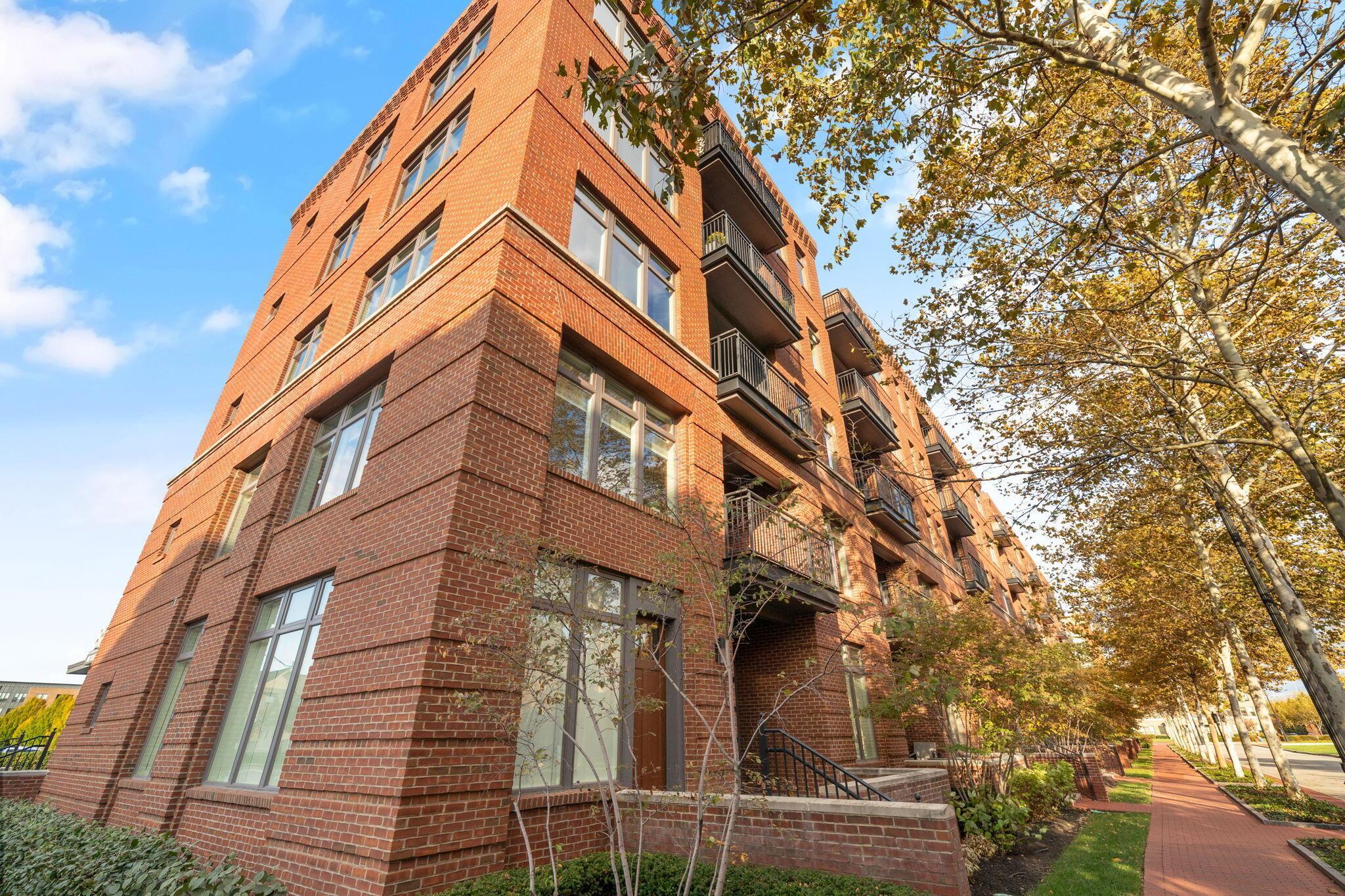 828 Bobcat Avenue, 203