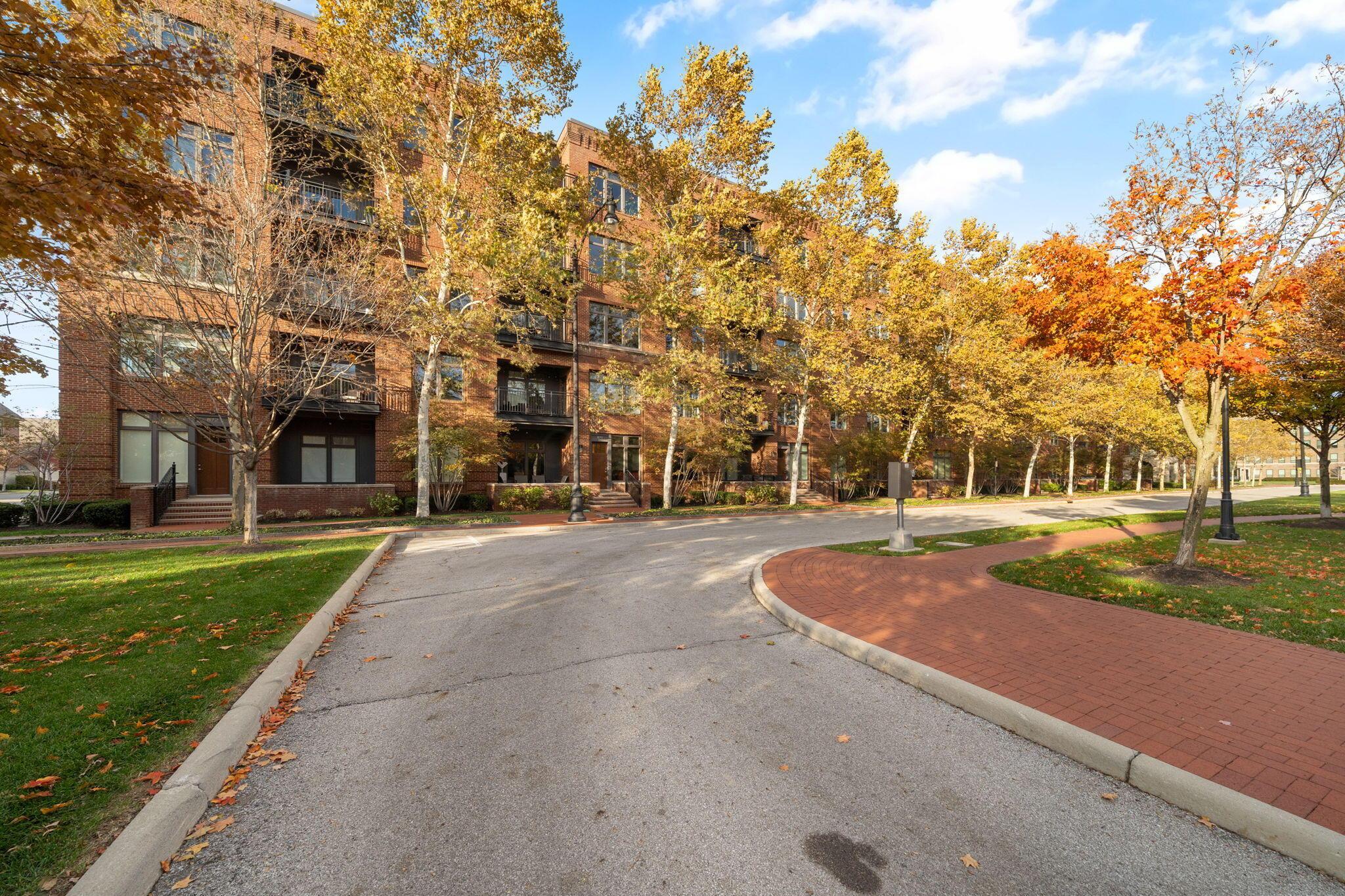 828 Bobcat Avenue, 203