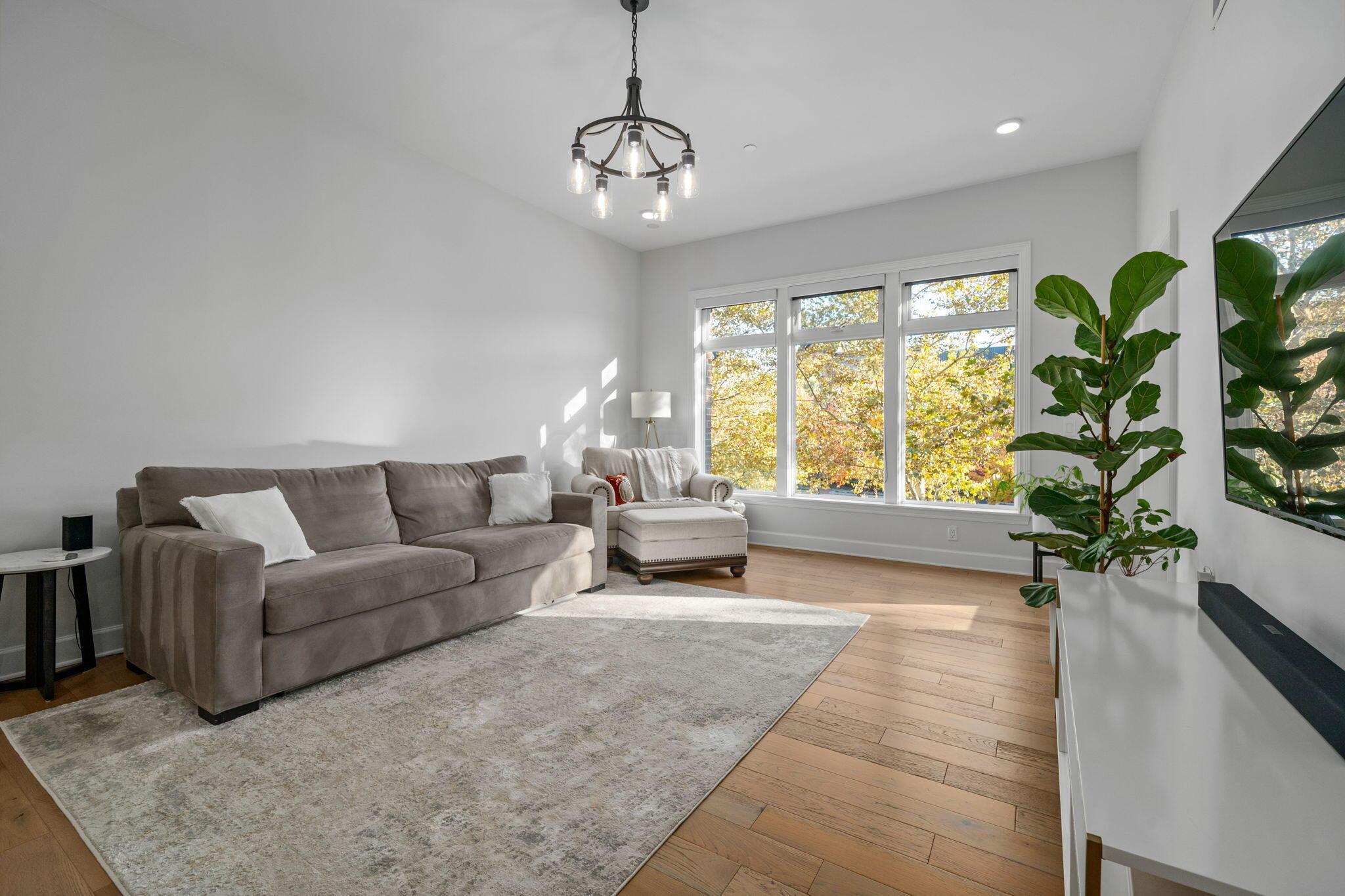 828 Bobcat Avenue, 203