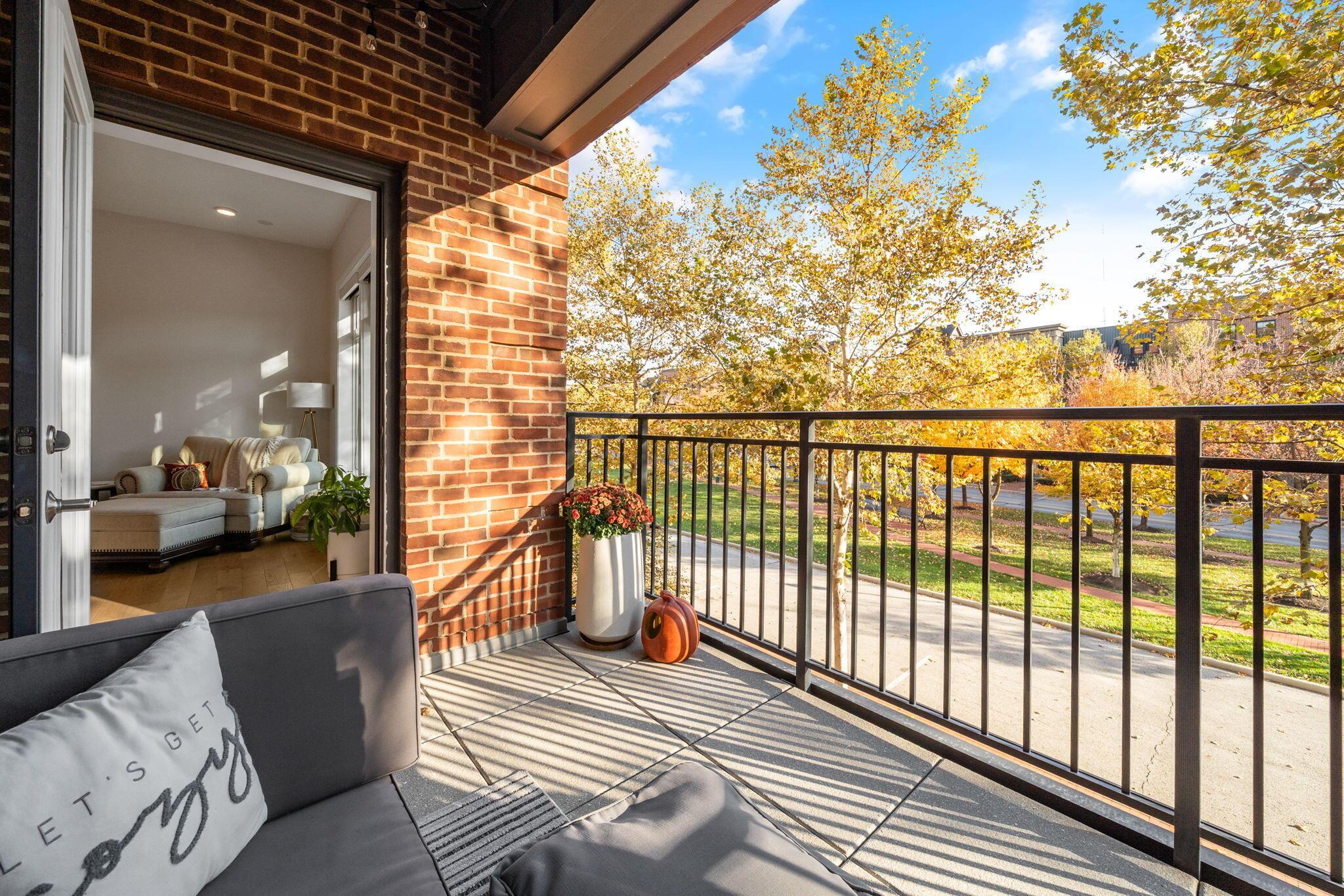 828 Bobcat Avenue, 203