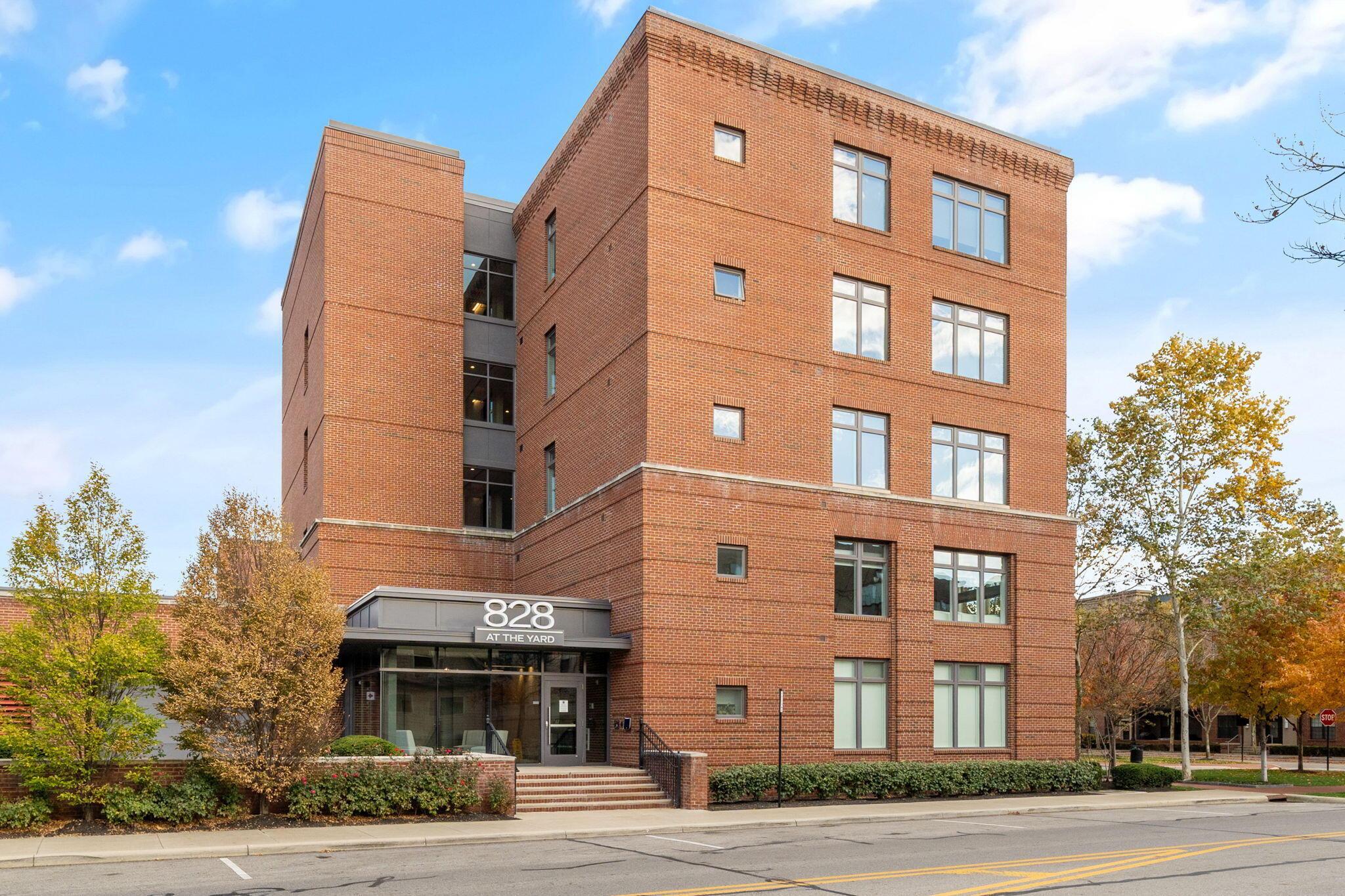 828 Bobcat Avenue, 203