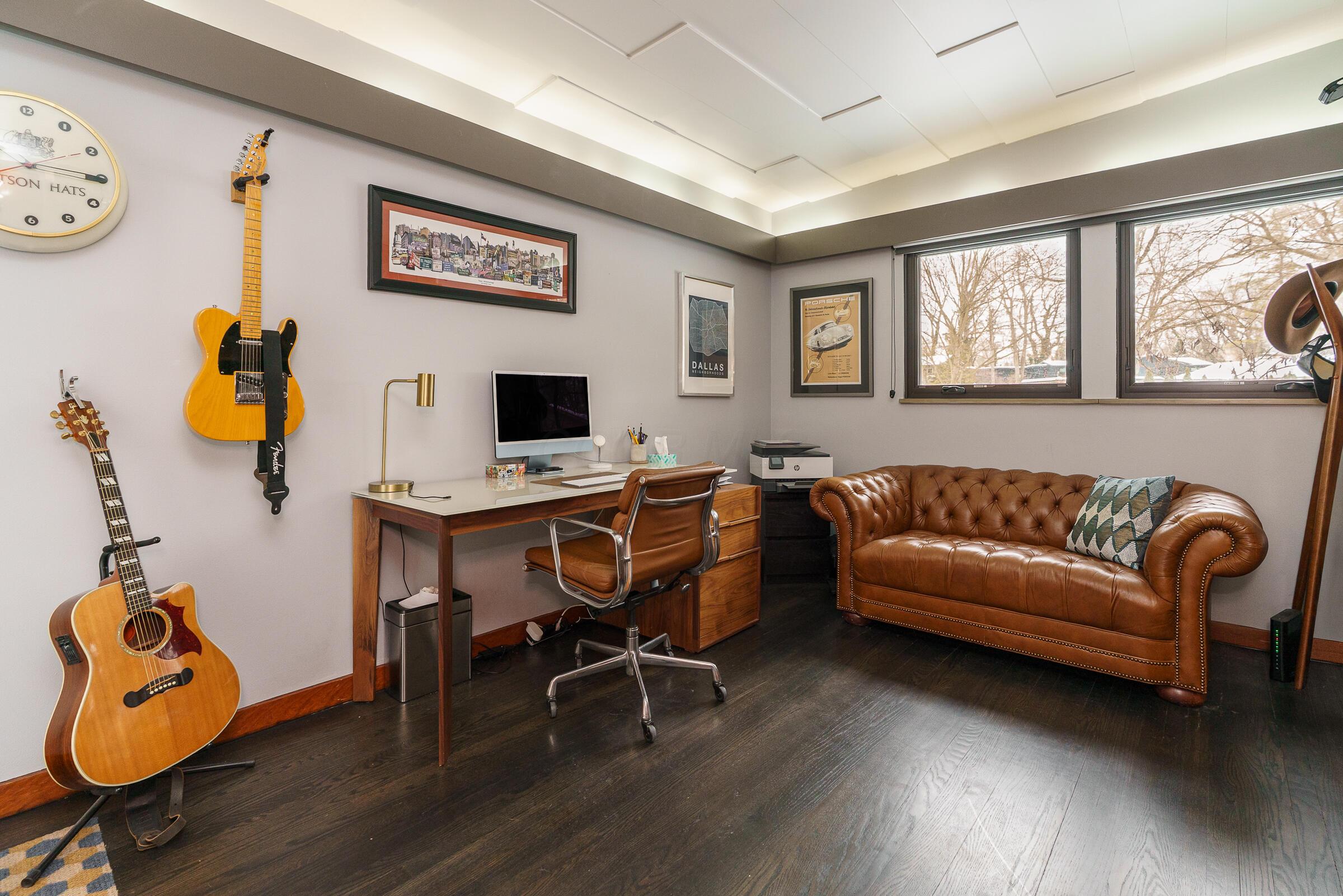 2837 Canterbury Lane