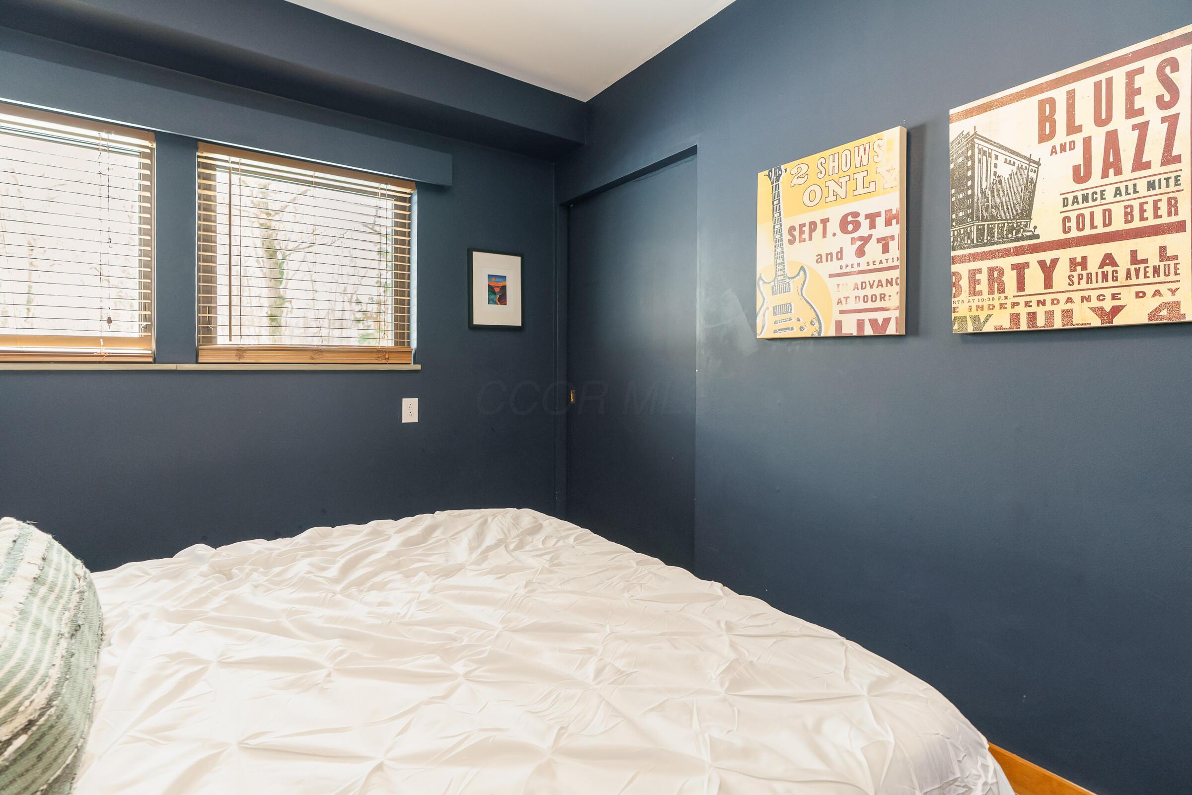 2837 Canterbury Lane