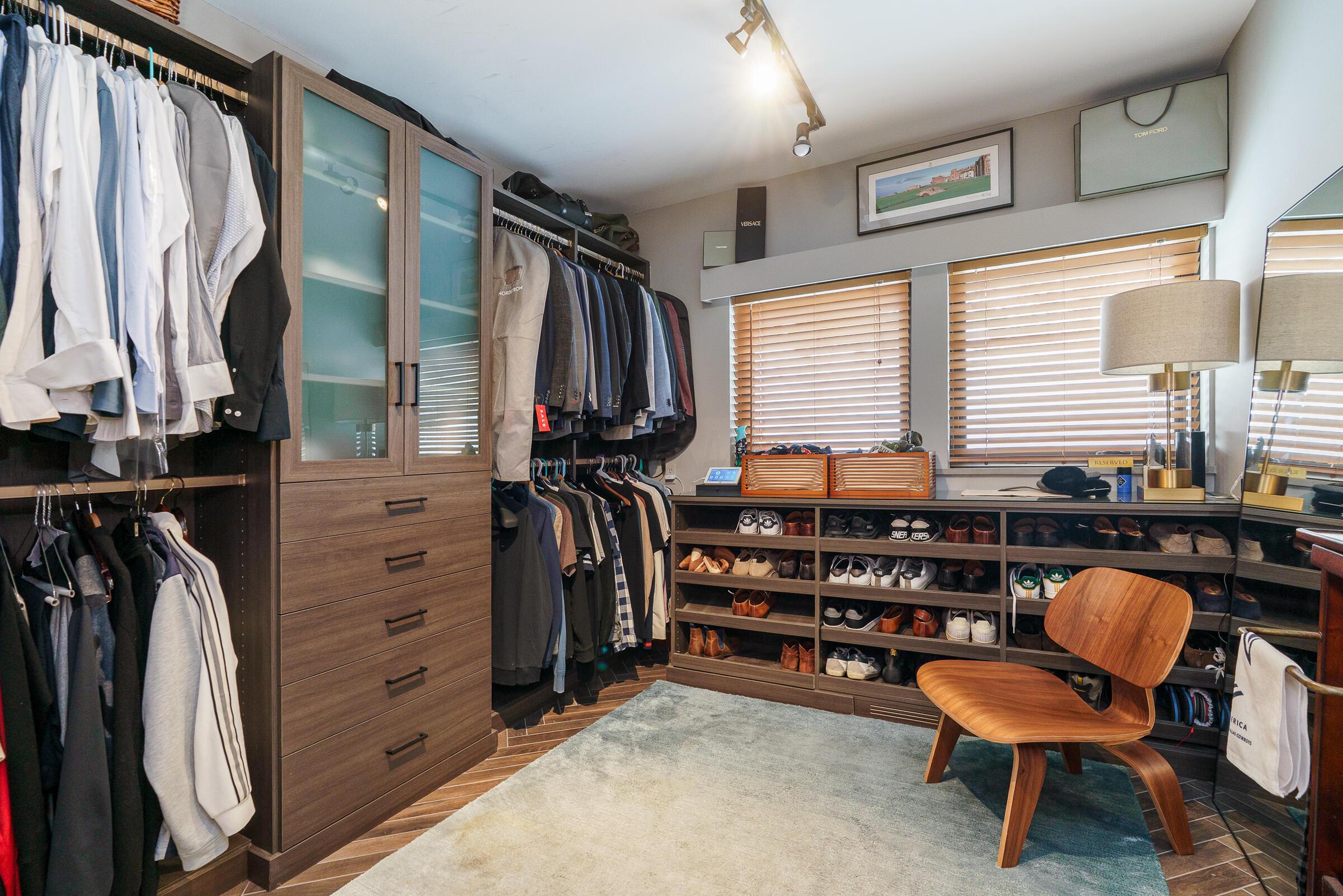 2837 Canterbury Lane