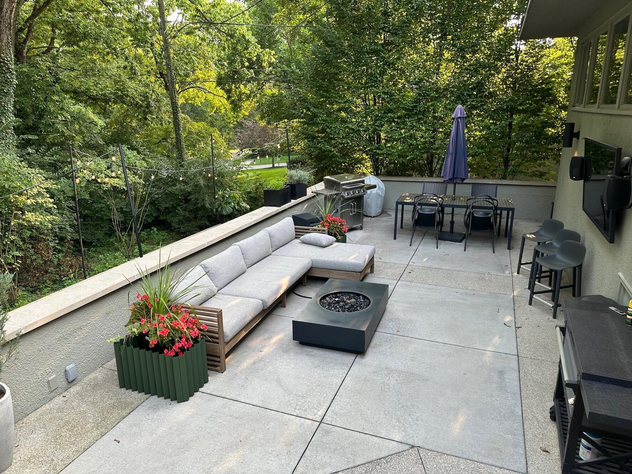 2837 Canterbury Lane