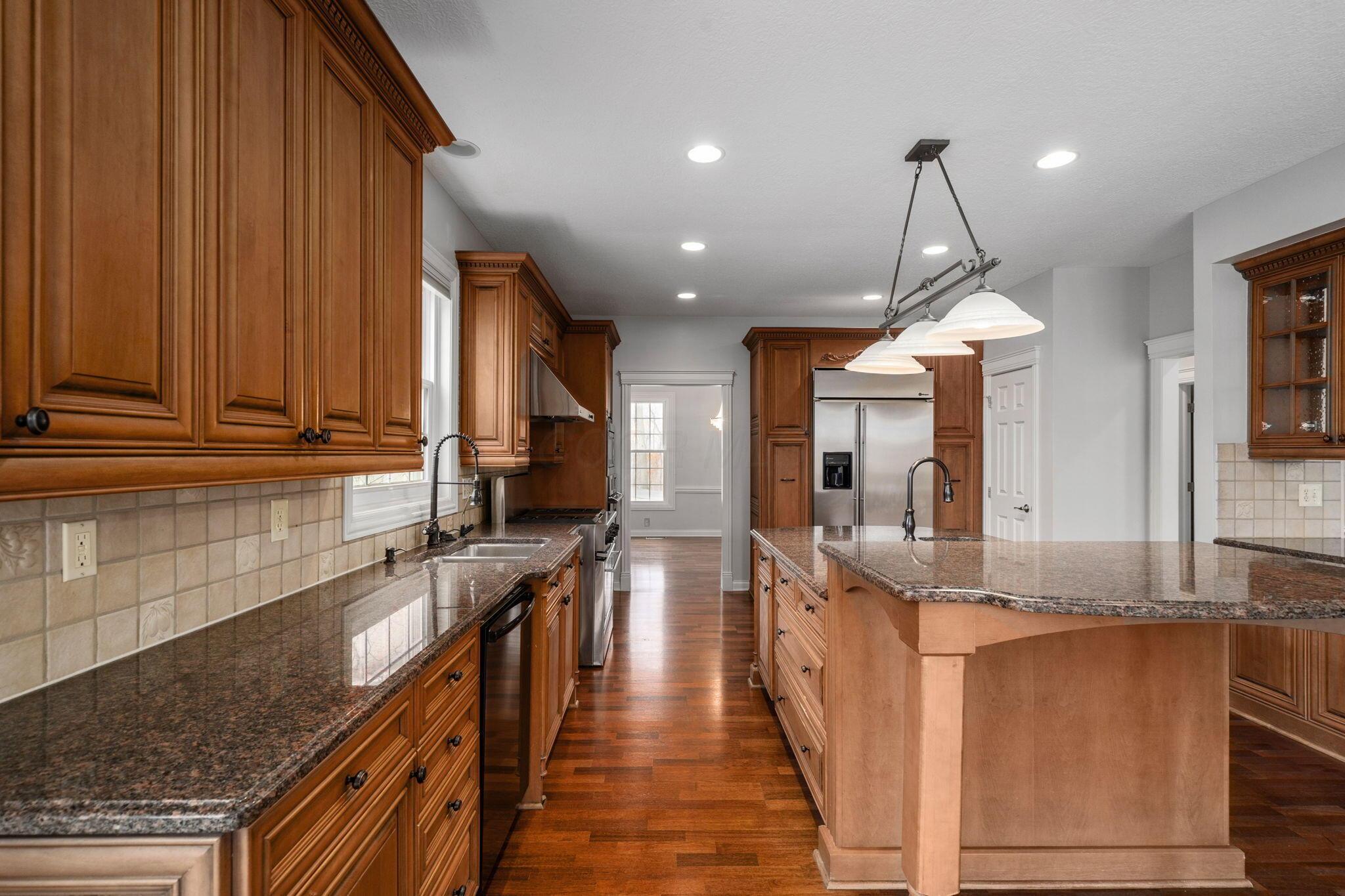 6573 Spinnaker Drive