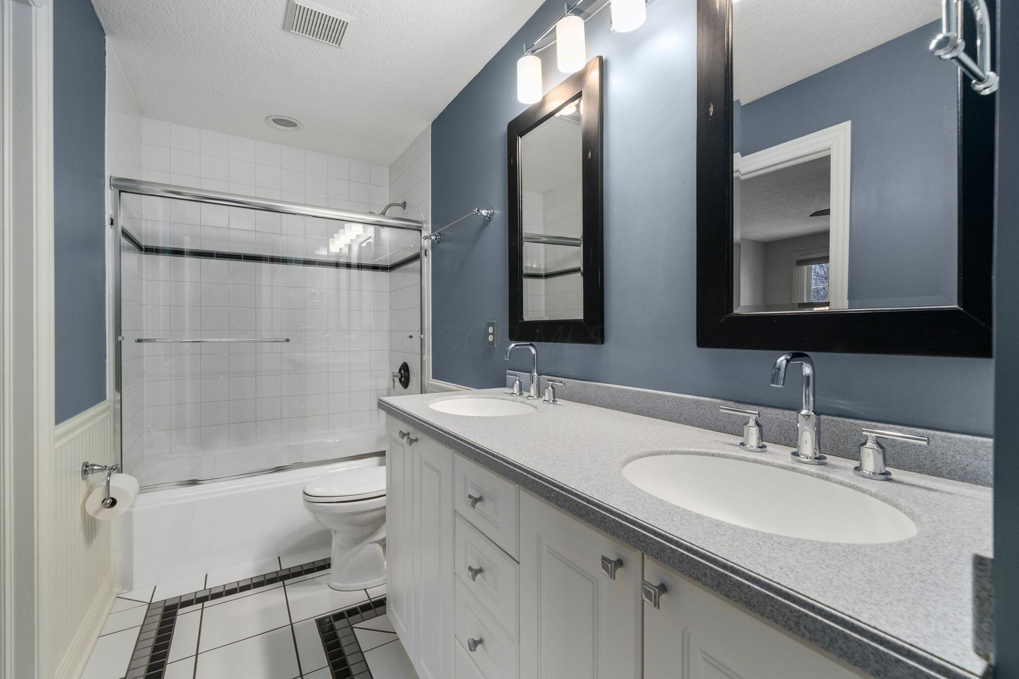 6573 Spinnaker Drive