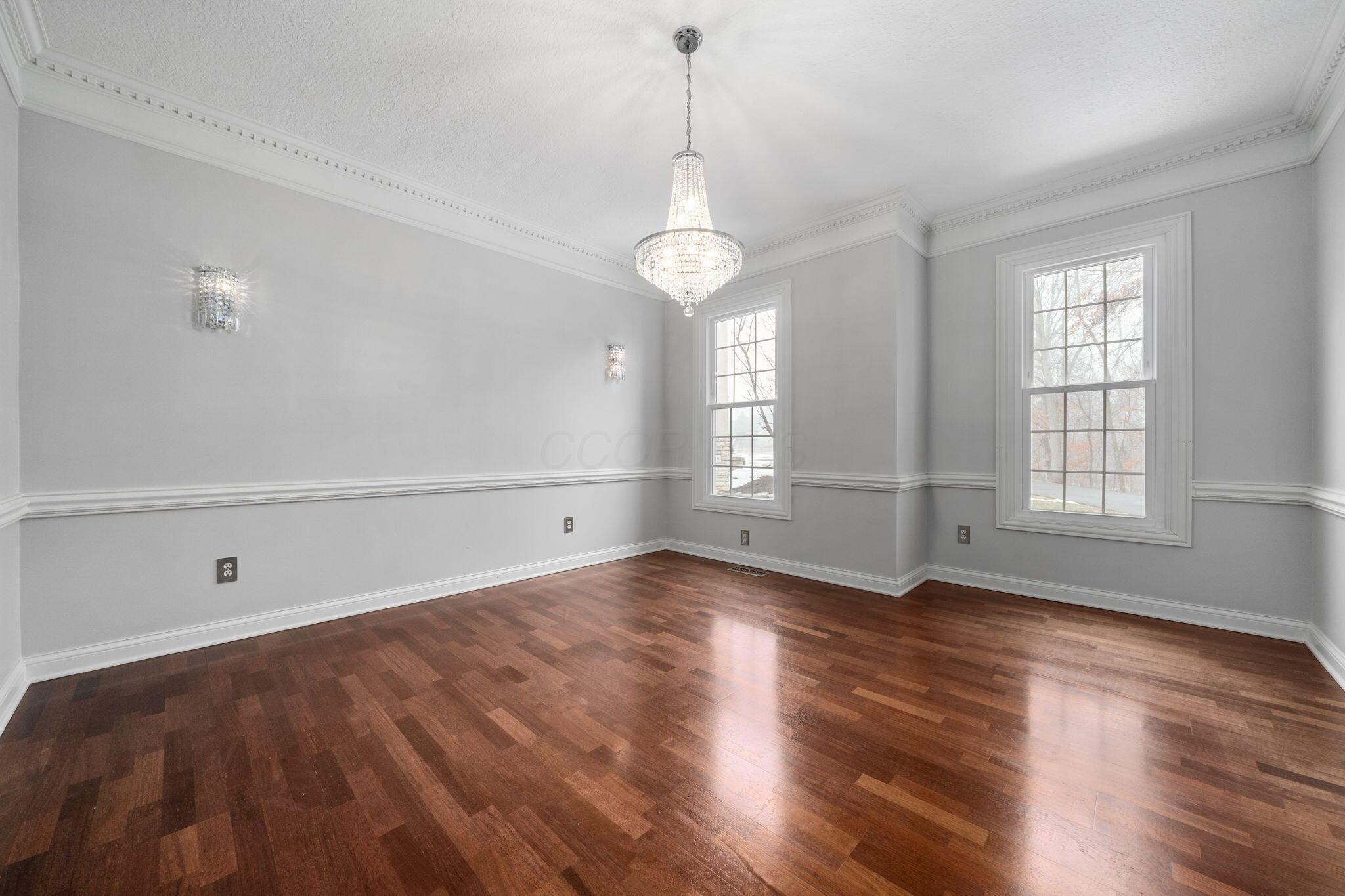 6573 Spinnaker Drive