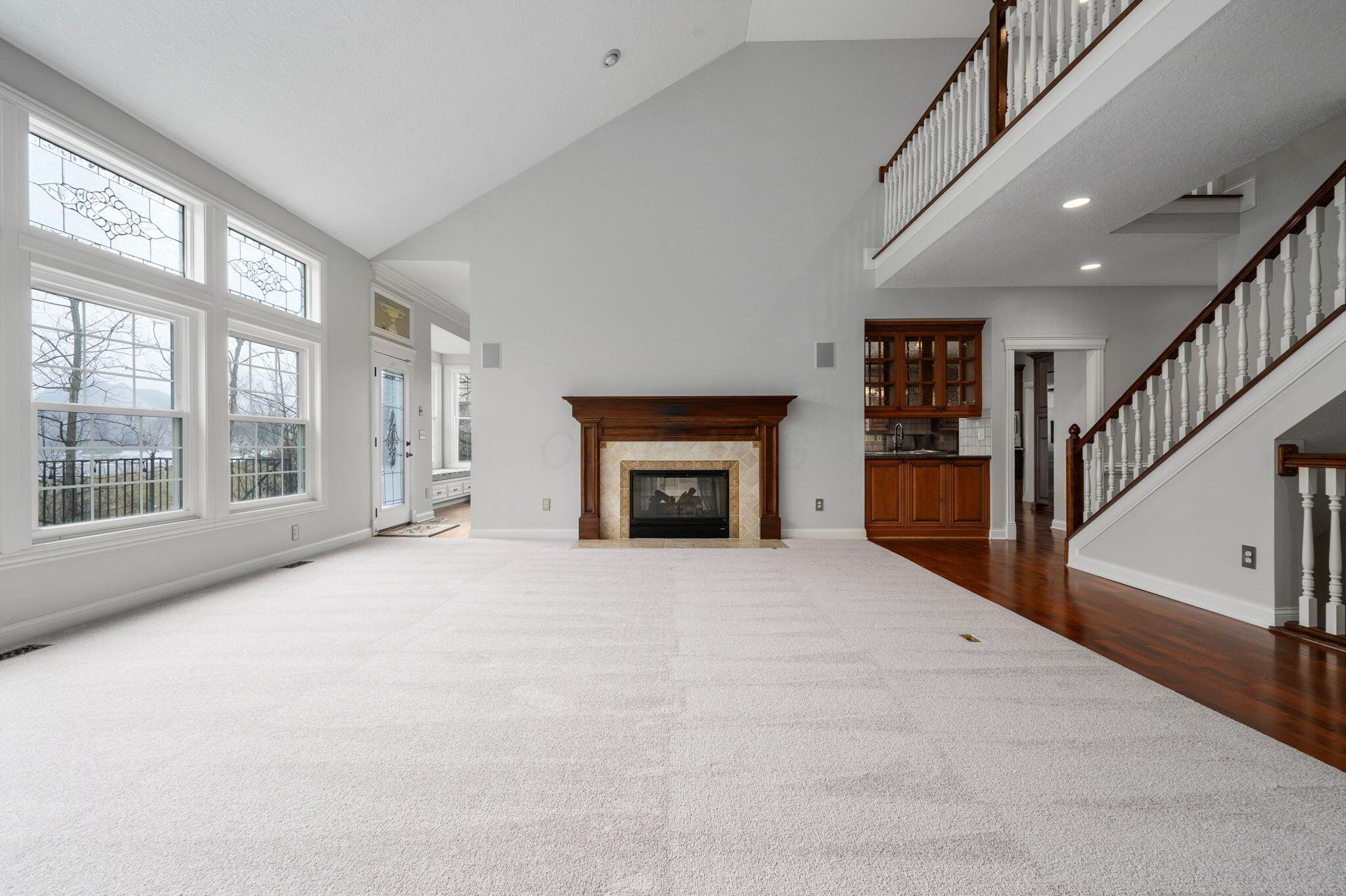 6573 Spinnaker Drive