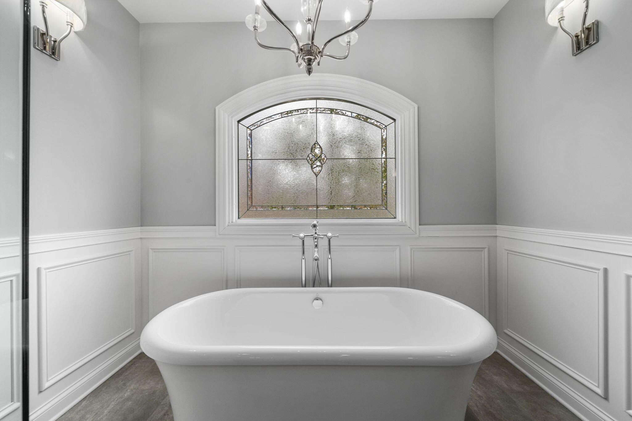 6573 Spinnaker Drive