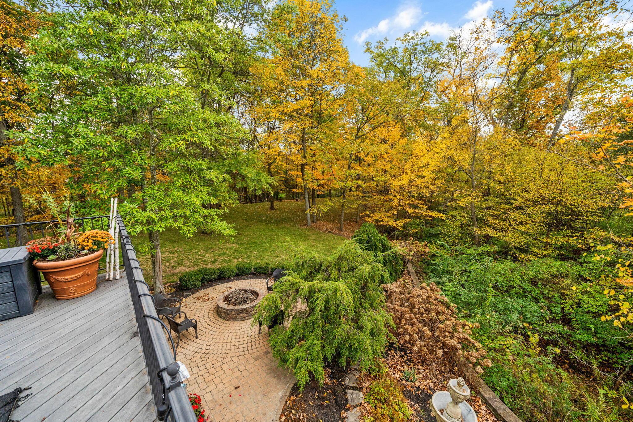 6573 Spinnaker Drive