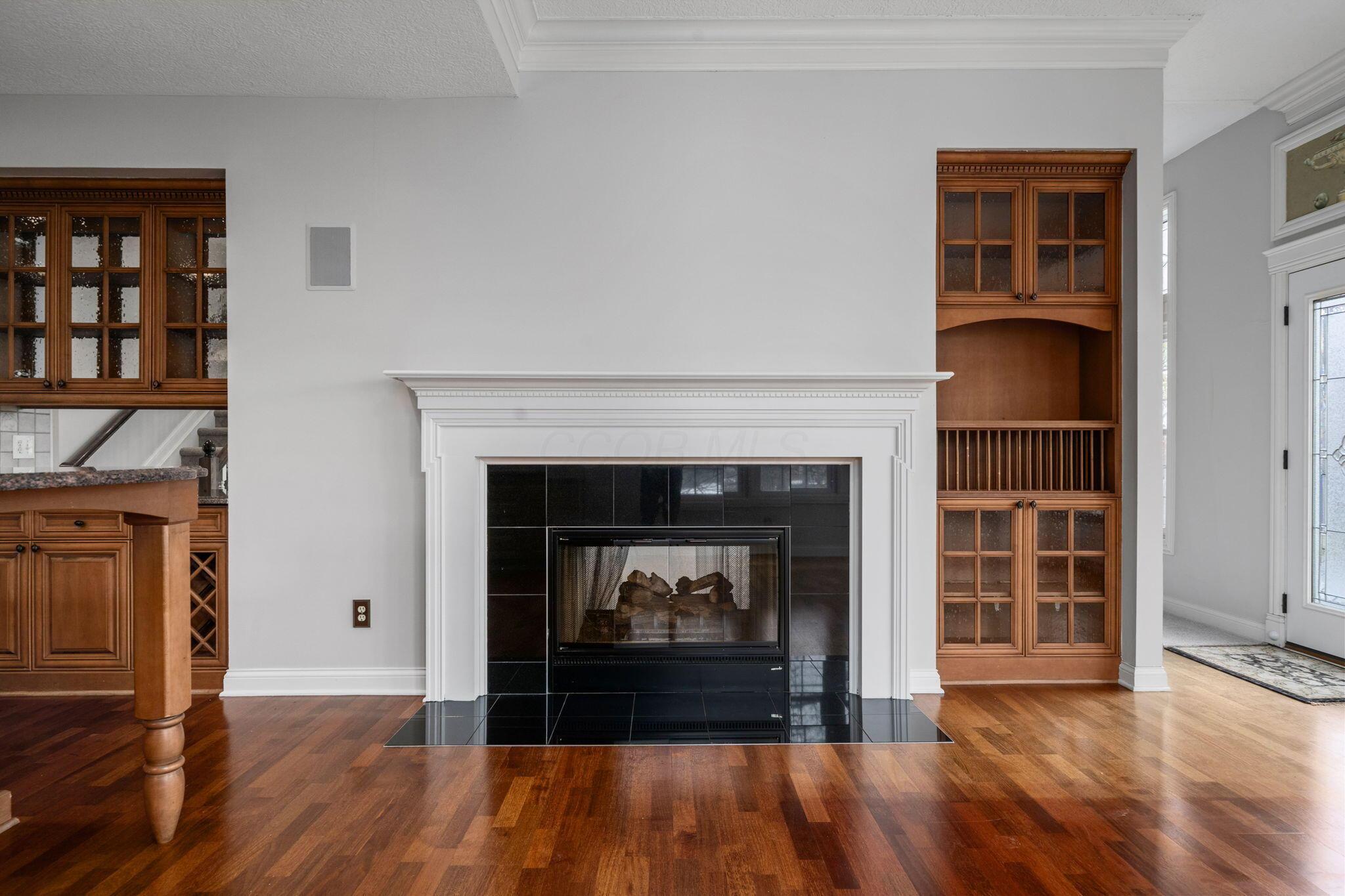 6573 Spinnaker Drive