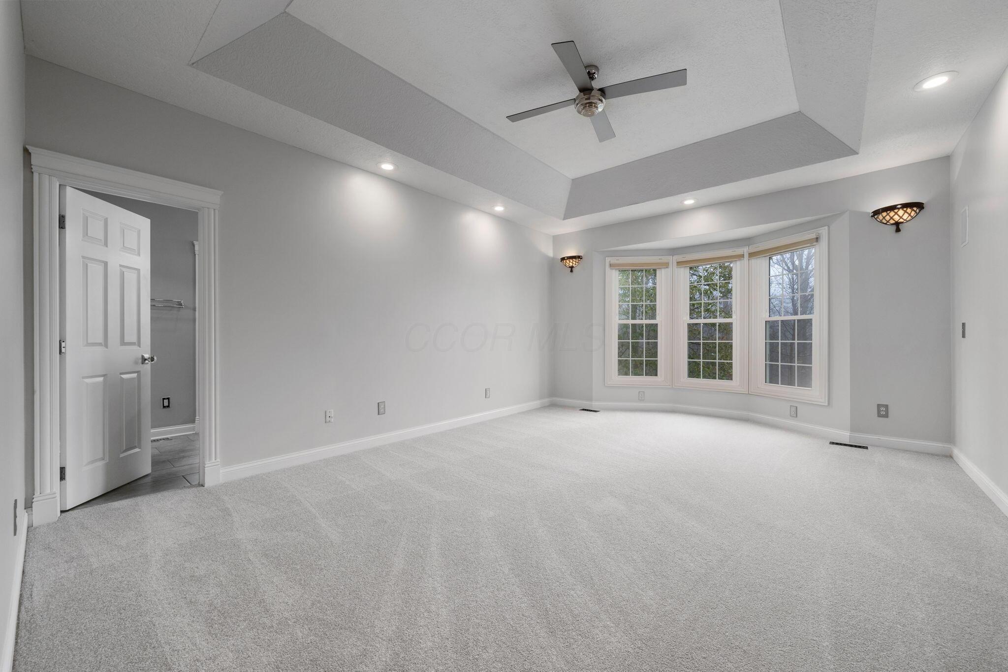 6573 Spinnaker Drive