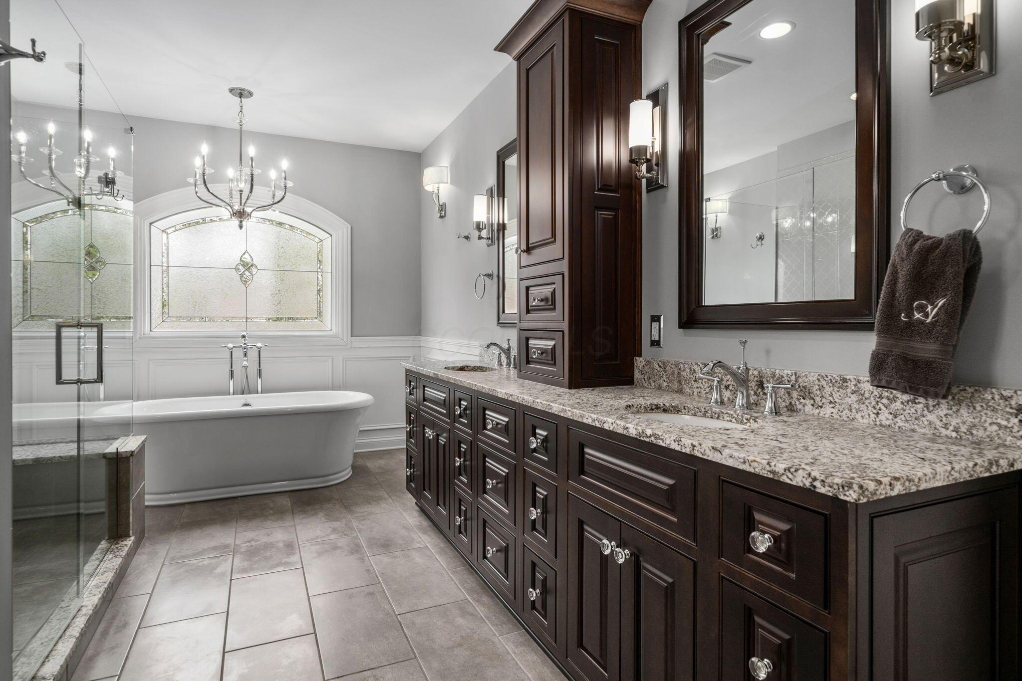 6573 Spinnaker Drive