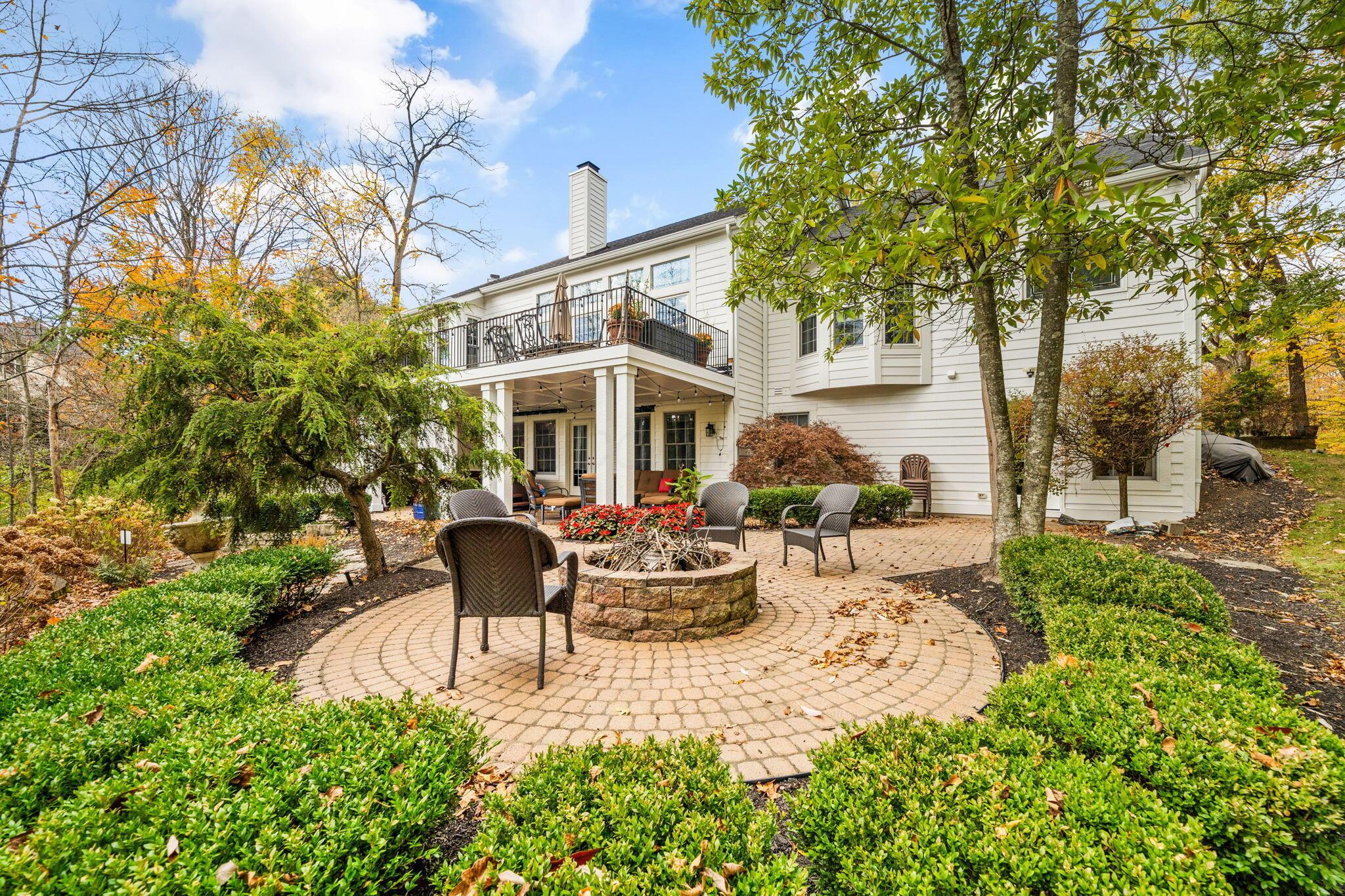 6573 Spinnaker Drive