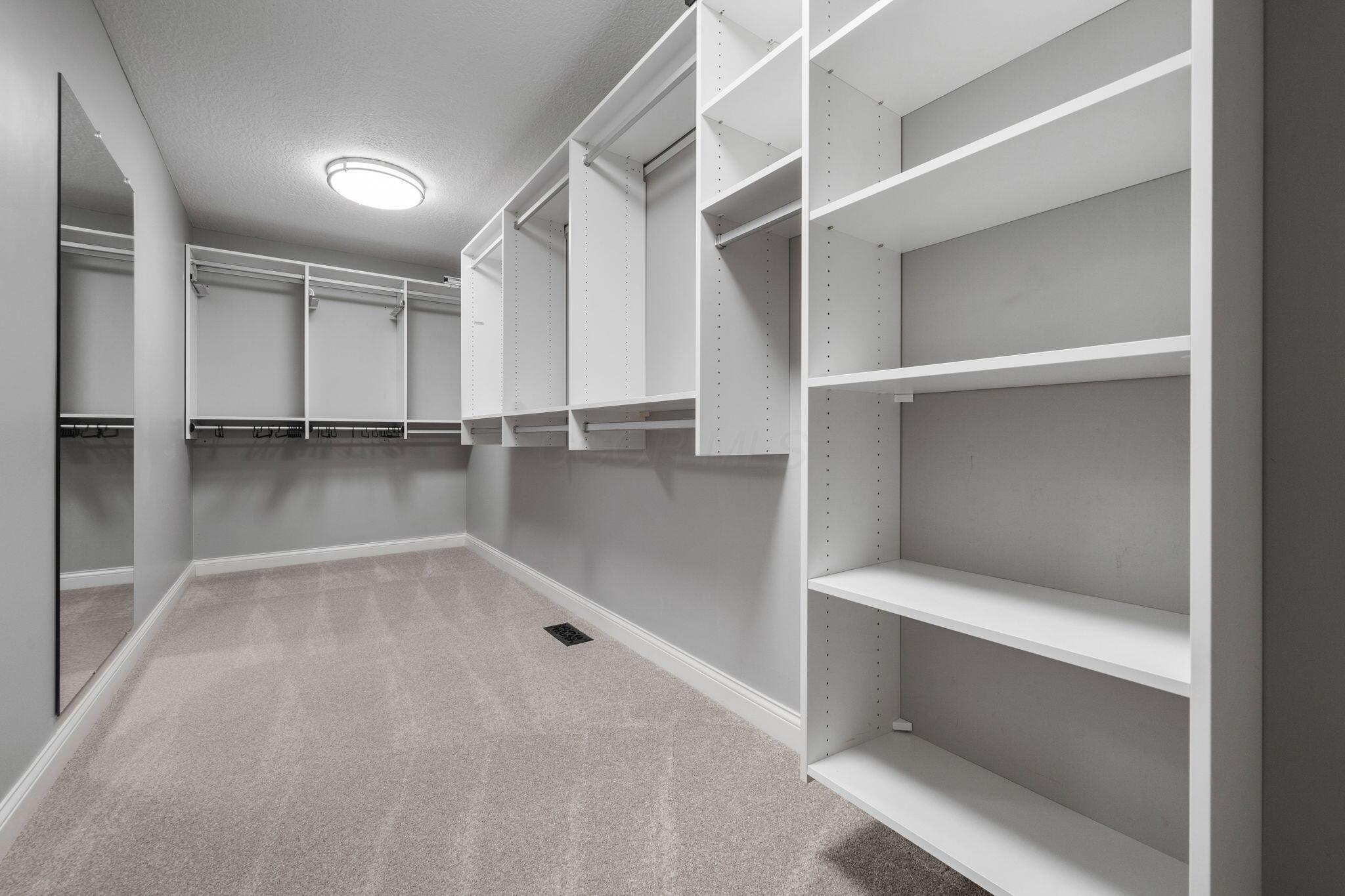 6573 Spinnaker Drive