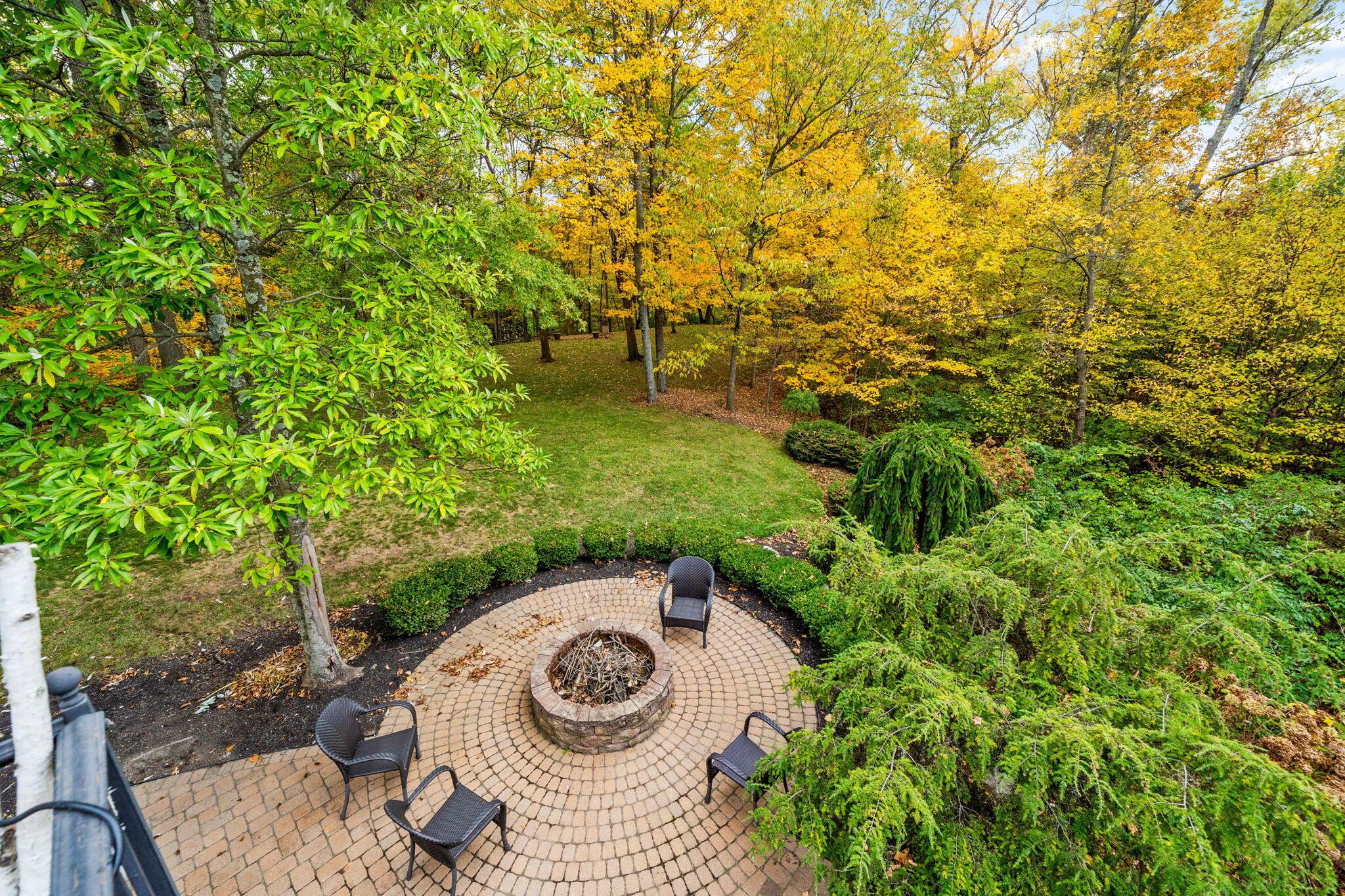 6573 Spinnaker Drive