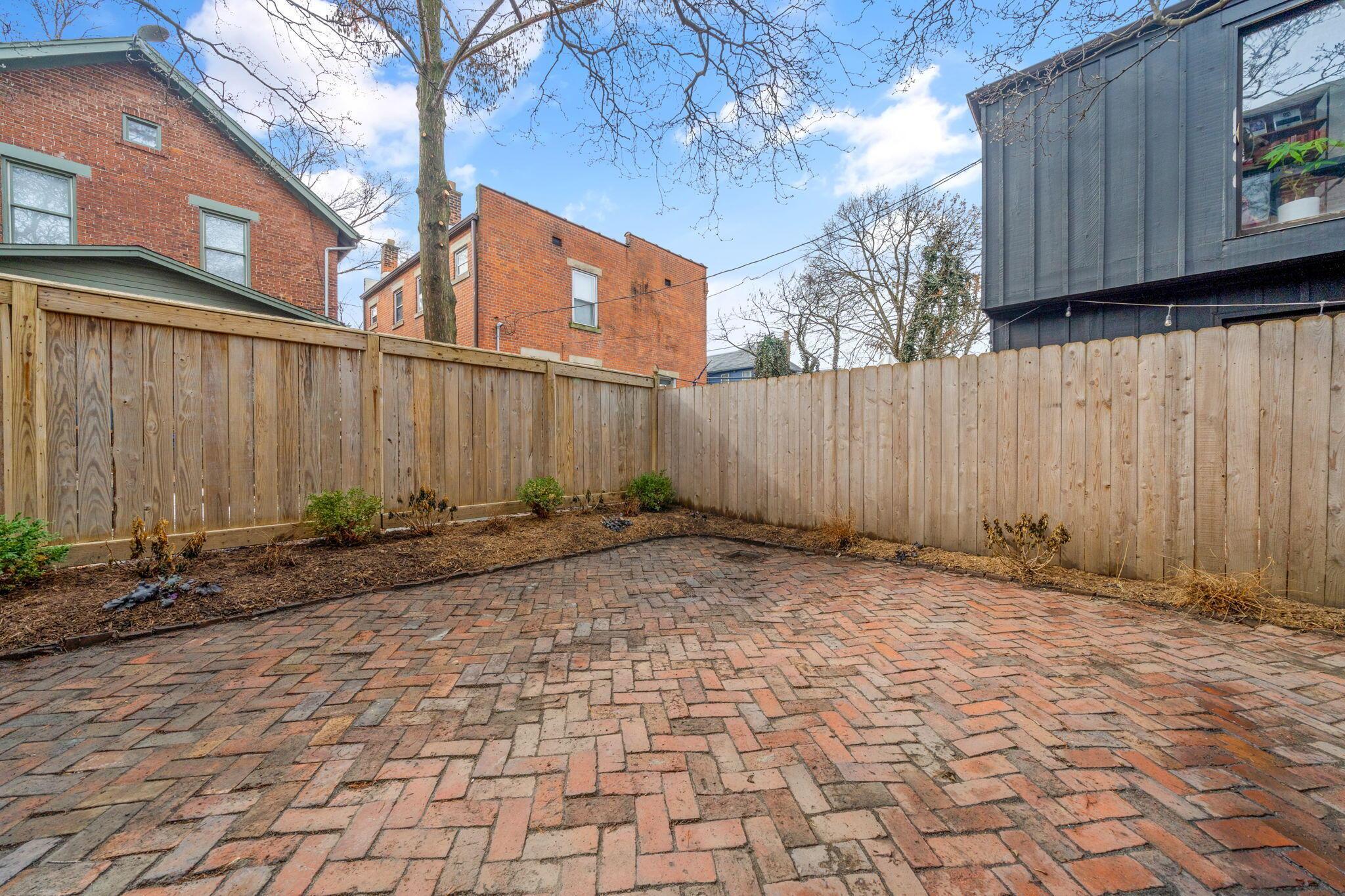 135 E Whittier Street