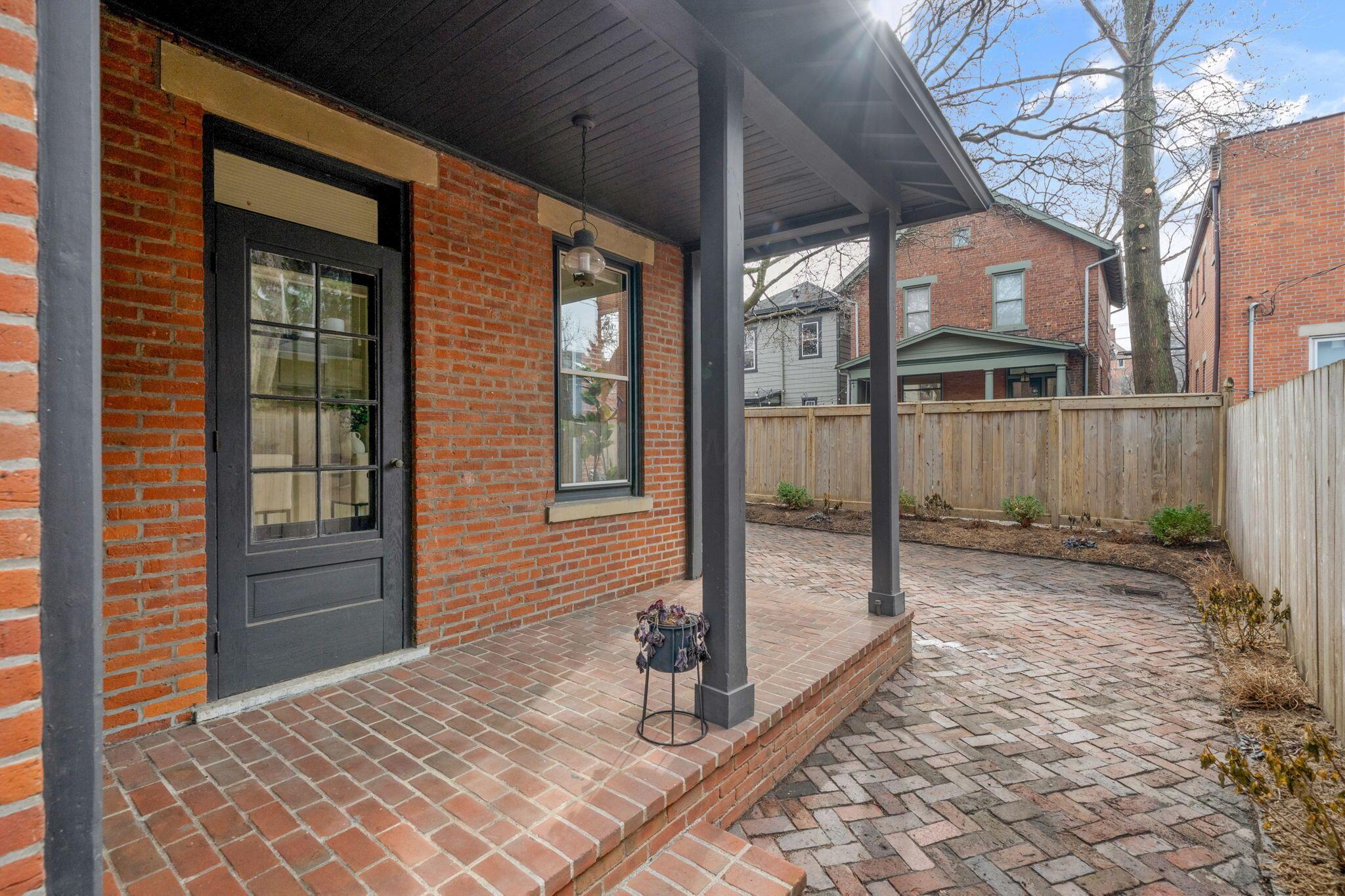 135 E Whittier Street