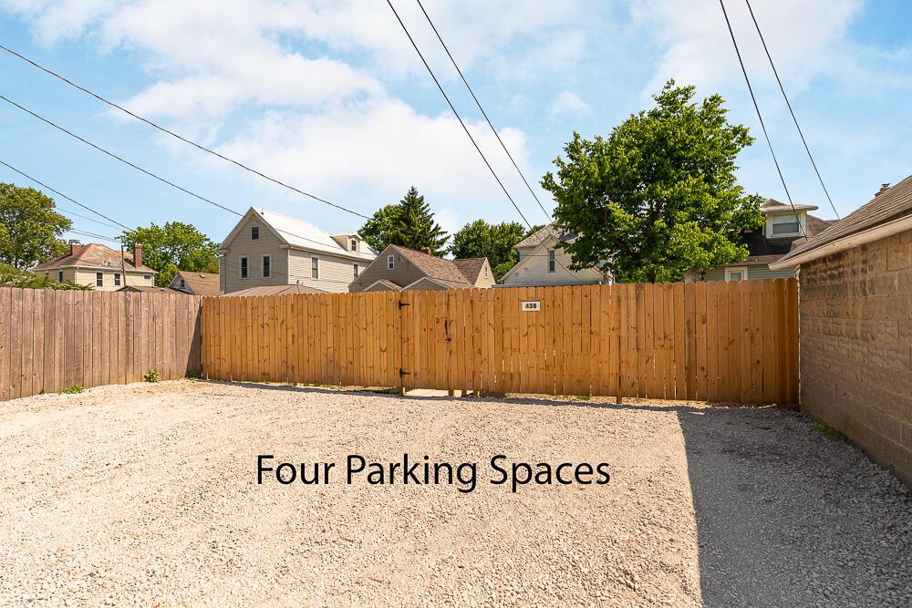 438 E Columbus Street