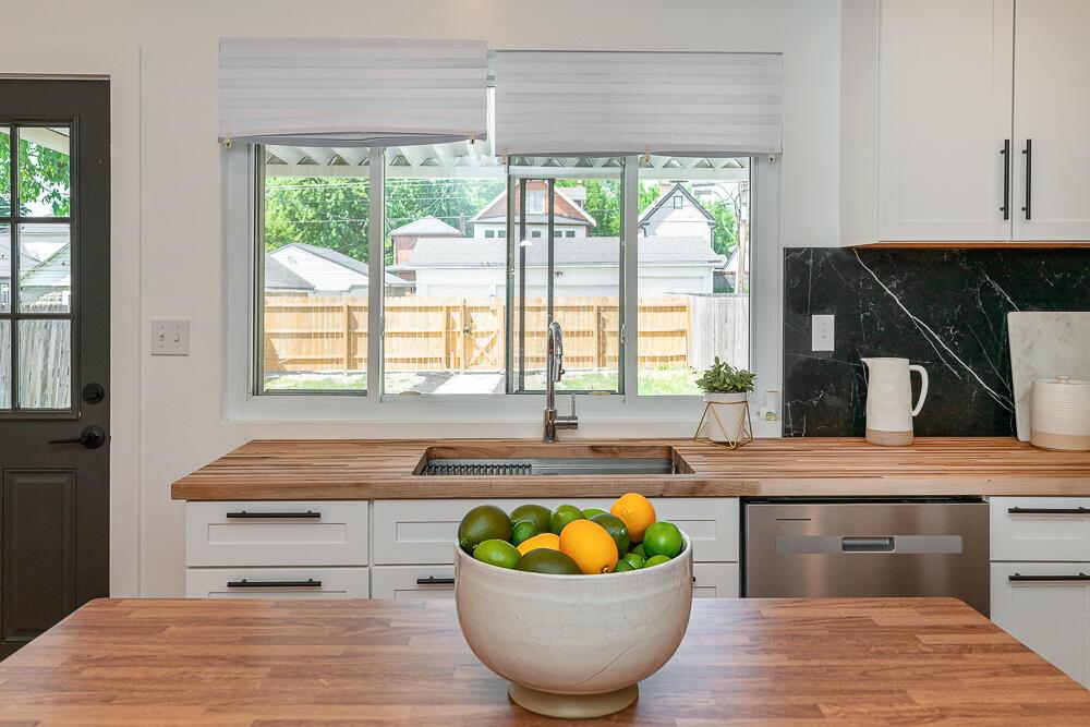 438 E Columbus Street