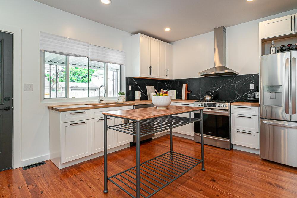 438 E Columbus Street