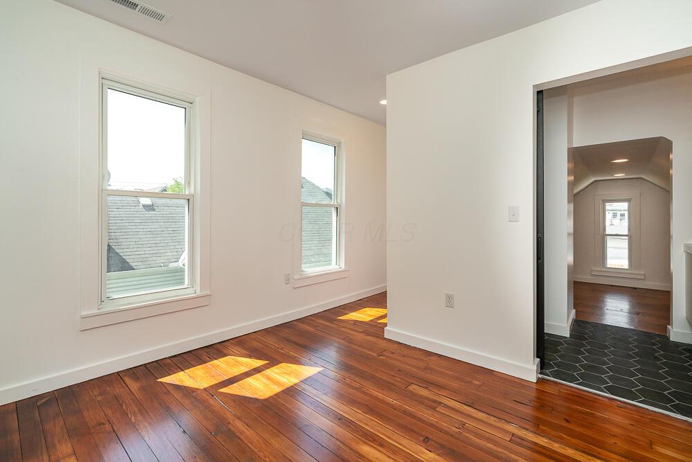 438 E Columbus Street