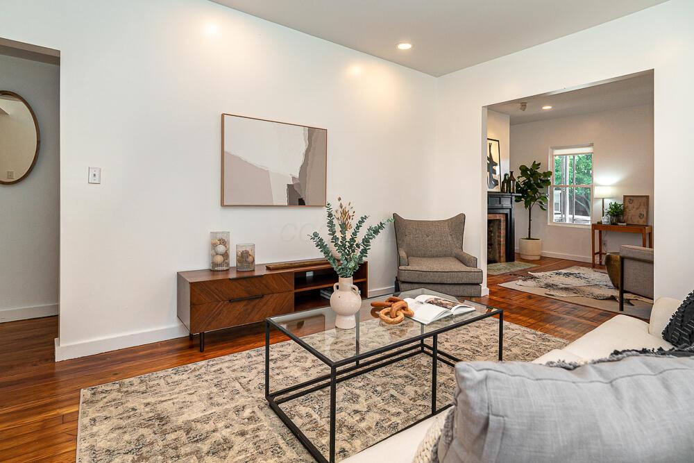 438 E Columbus Street