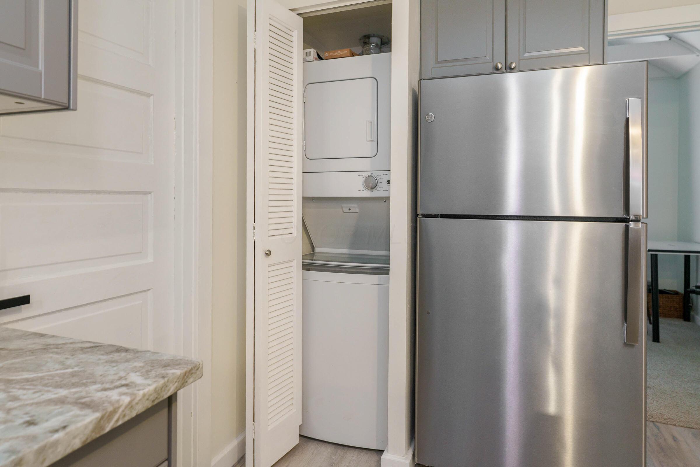 795 Mohawk Street, B