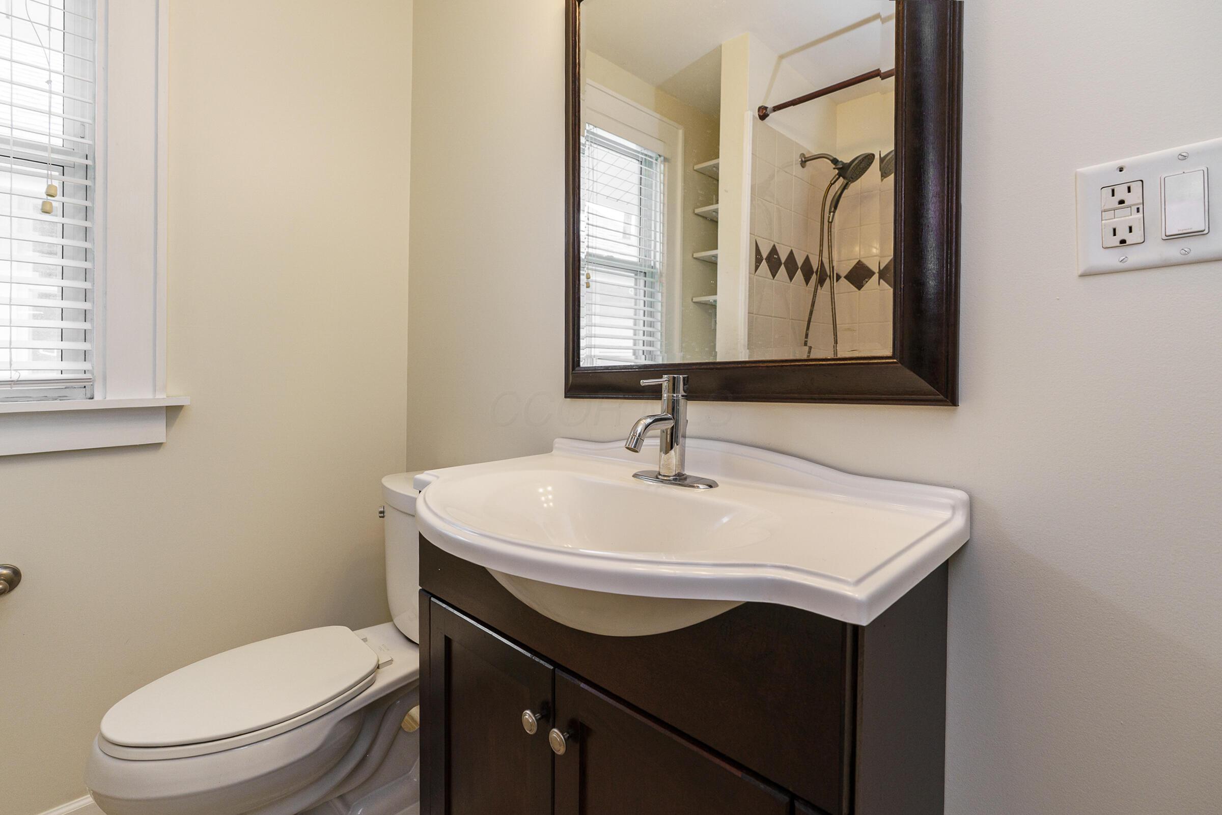 402 Southwood Avenue