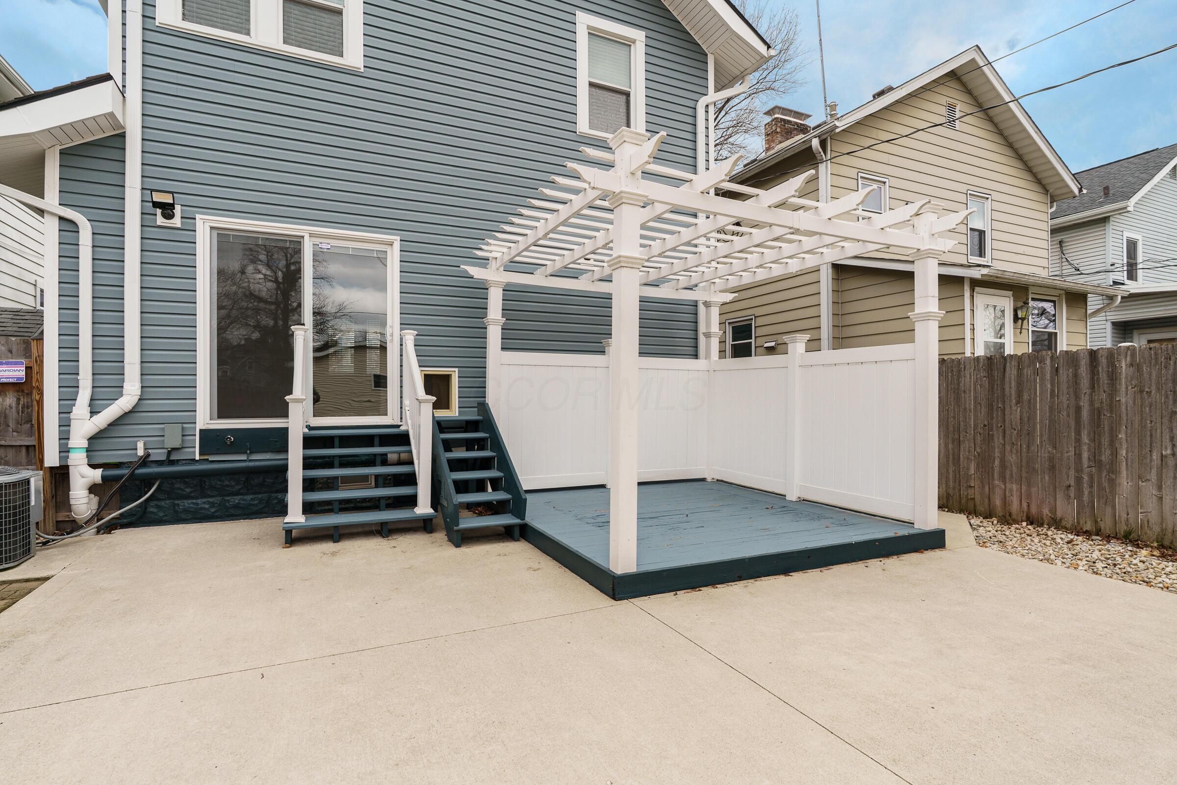 402 Southwood Avenue